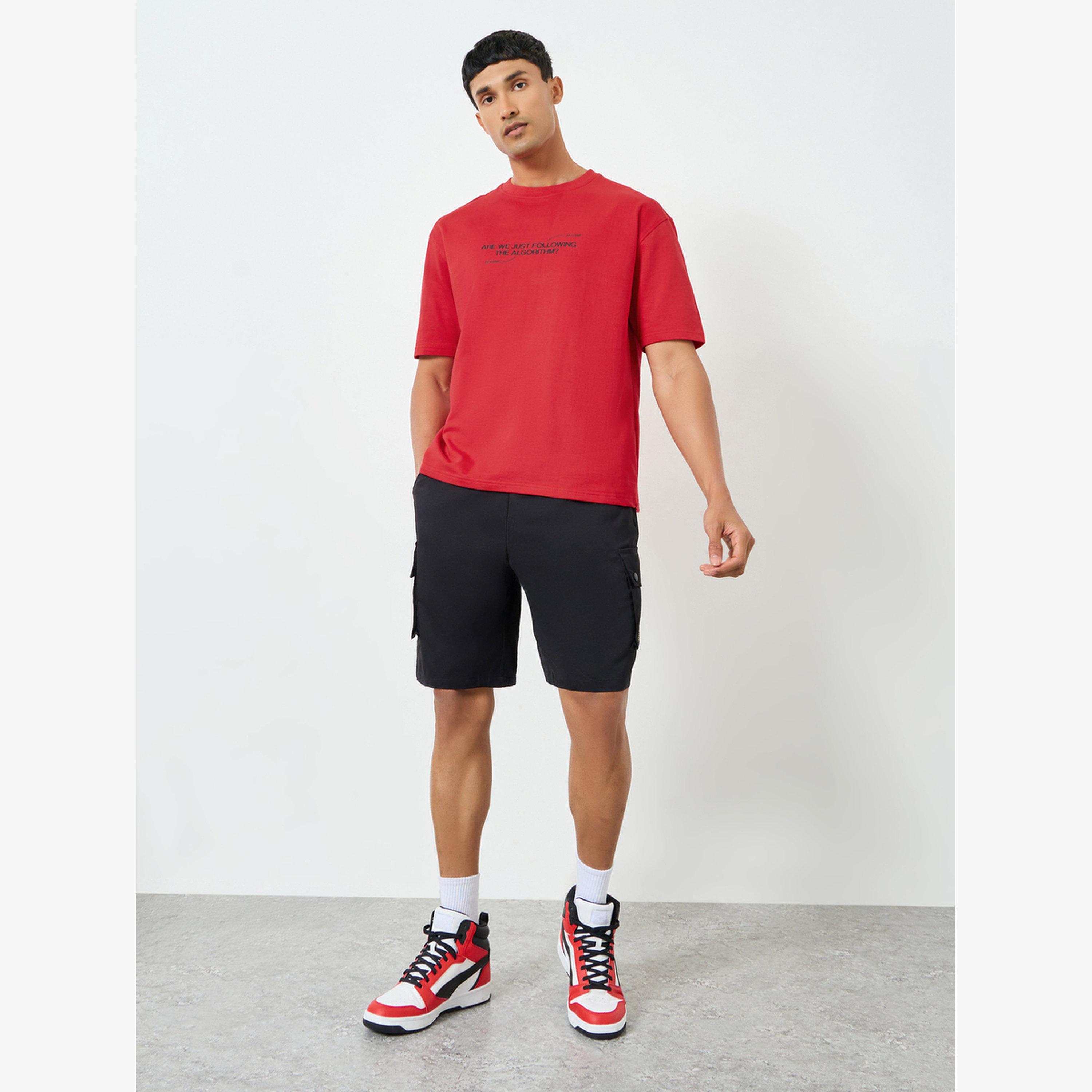 تيشيرت تيري واسع بطبعة شعار-men-clothing-tshirtsandpolos-tshirts-image-2