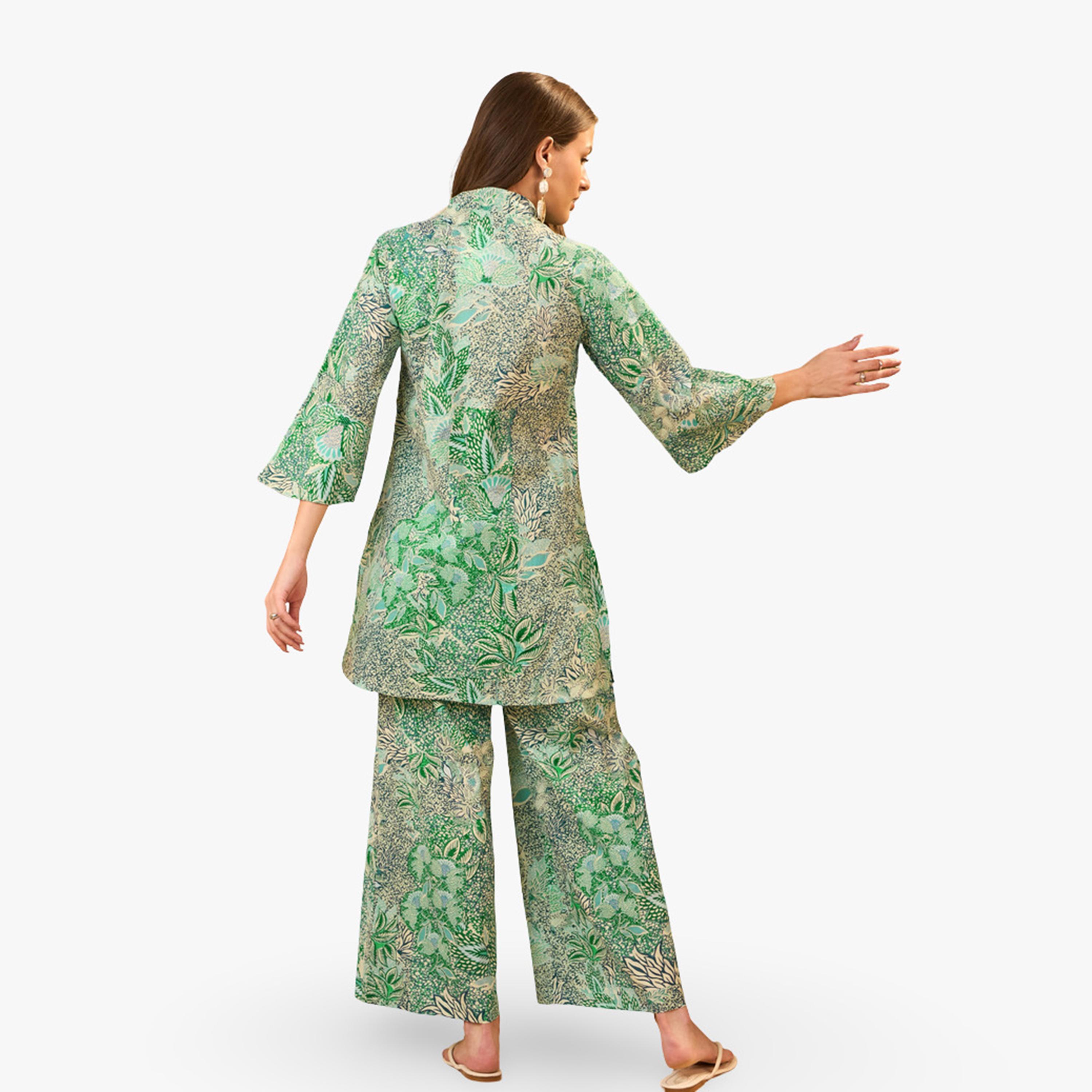 طقم منسق من بنطال مستقيم وبلوزة كورتي قطن خالص بطبعة زهور-women-clothing-coordsets-image-2