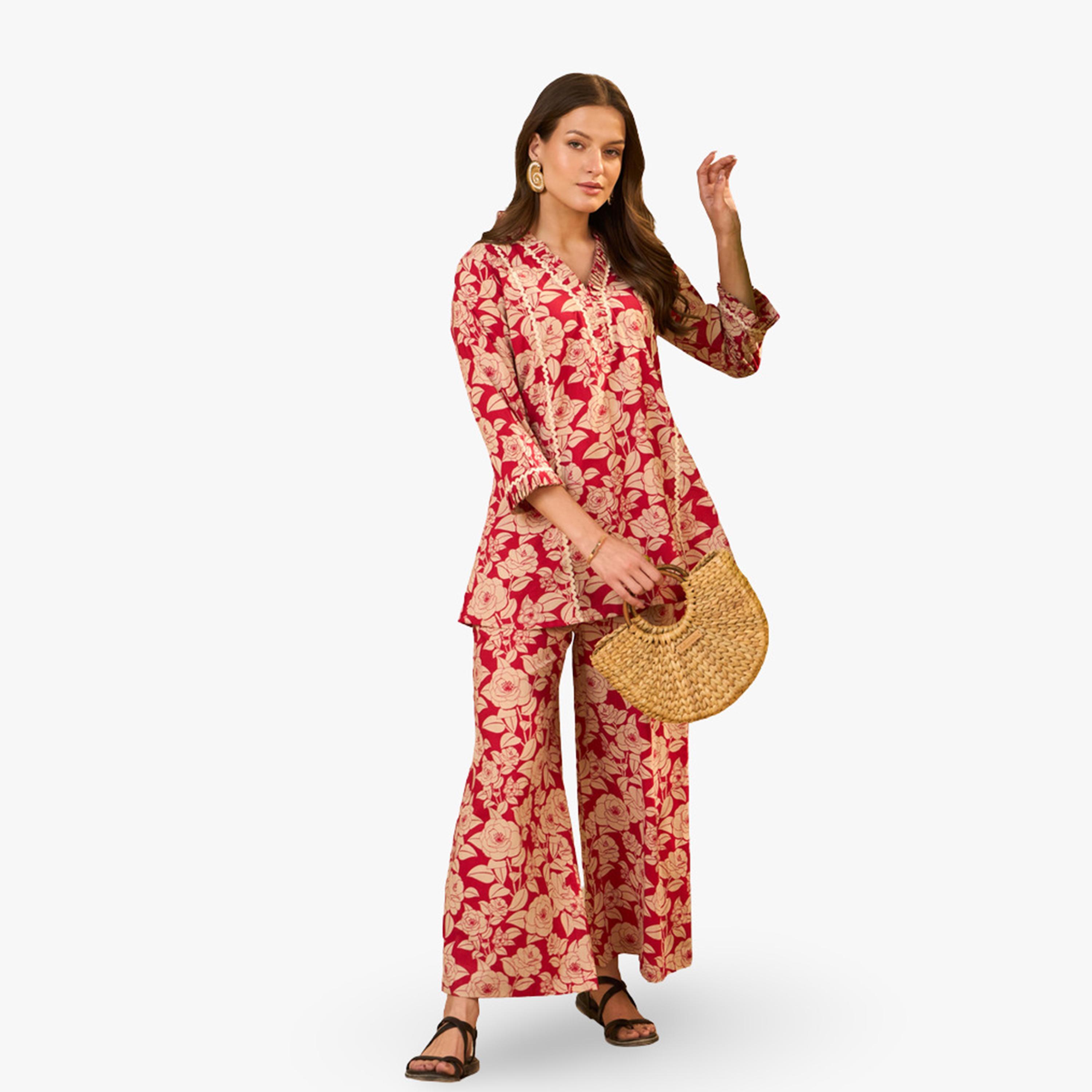 طقم منسق من بلوزة وبنطال قطن خالص بطبعة زهور-women-clothing-coordsets-image-1