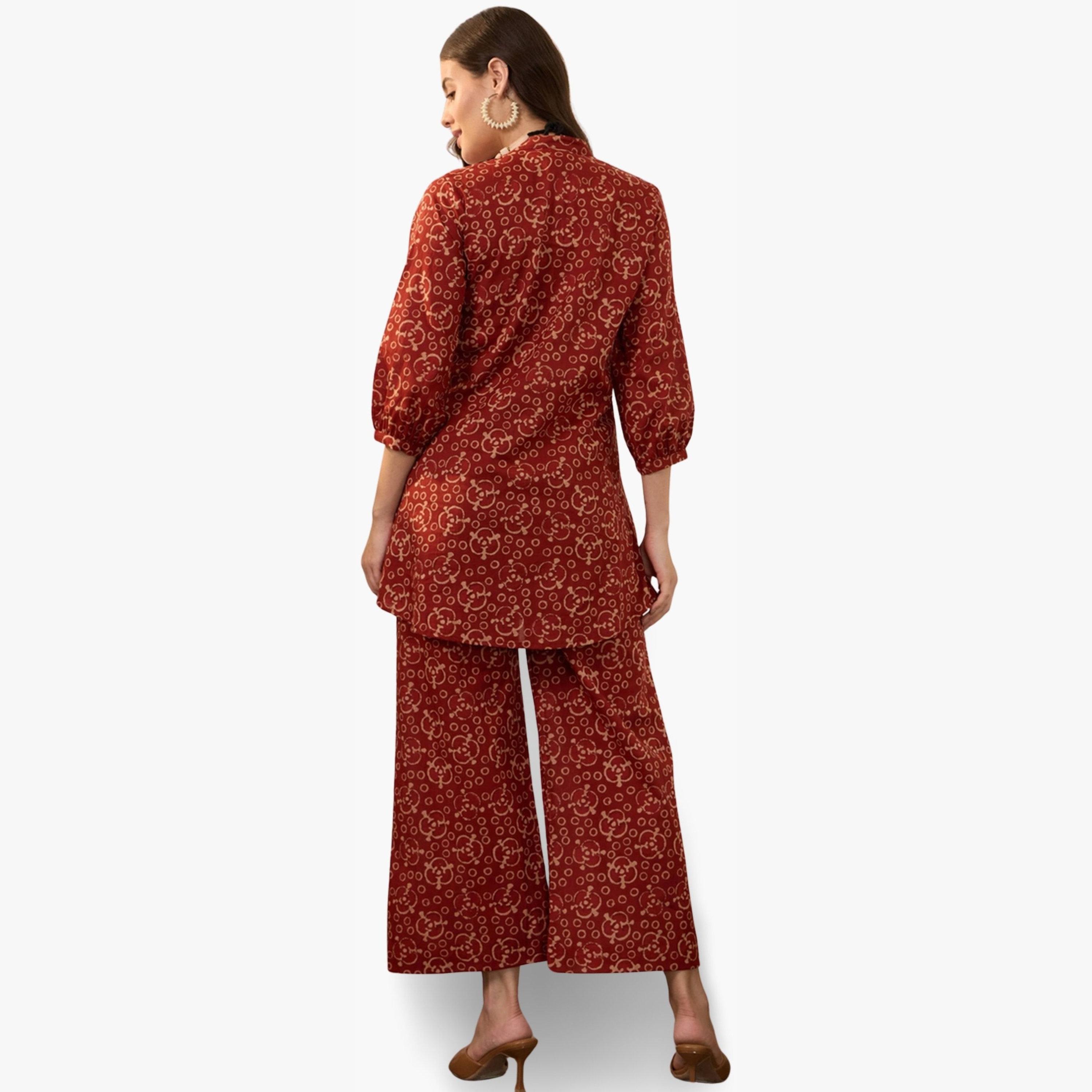 طقم منسق من بلوزة مع بنطال بالازو قطن خالص مطبوع-women-clothing-coordsets-image-2