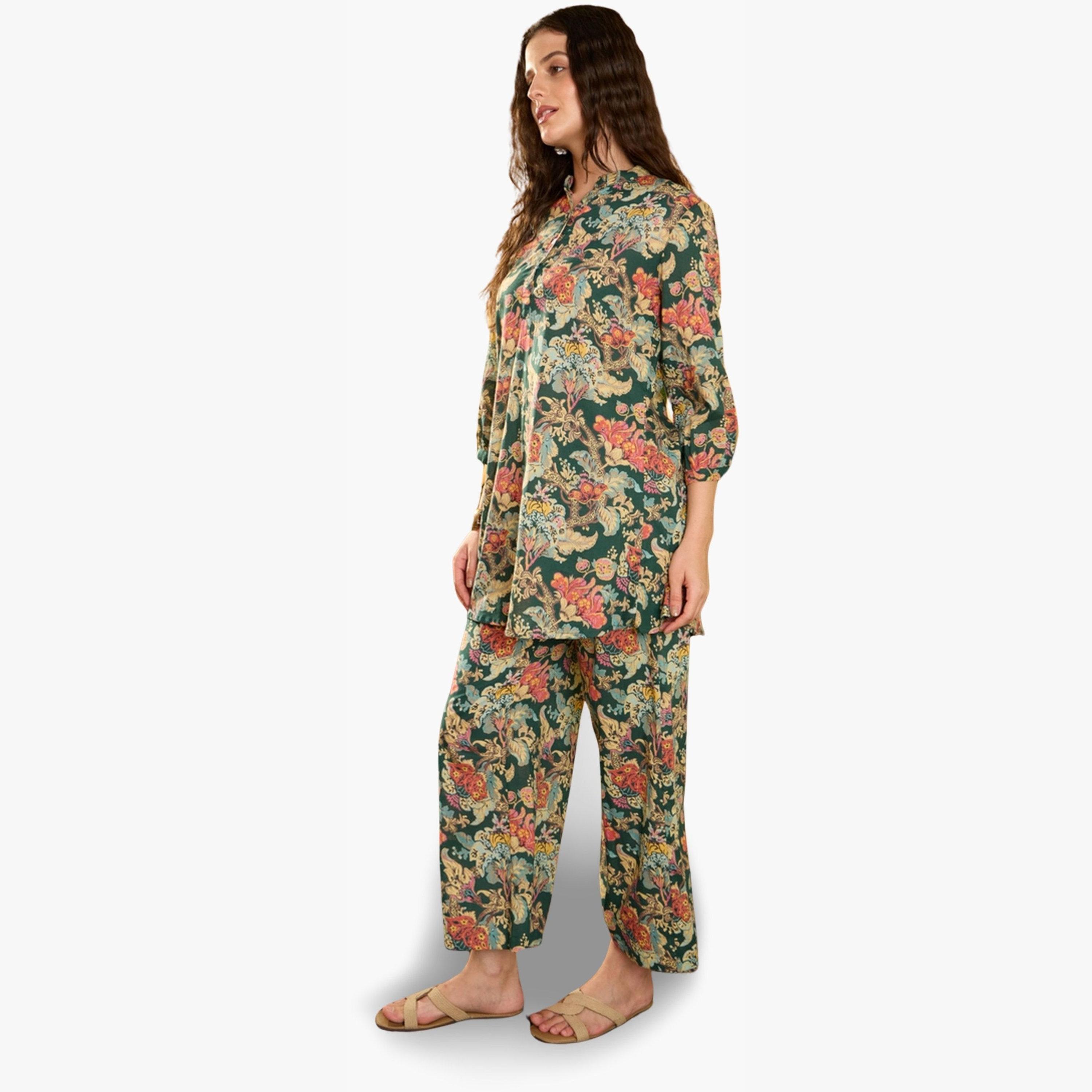 طقم منسق من بلوزة مع بنطال بالازو قطن خالص بطبعة زهور-women-clothing-coordsets-image-3