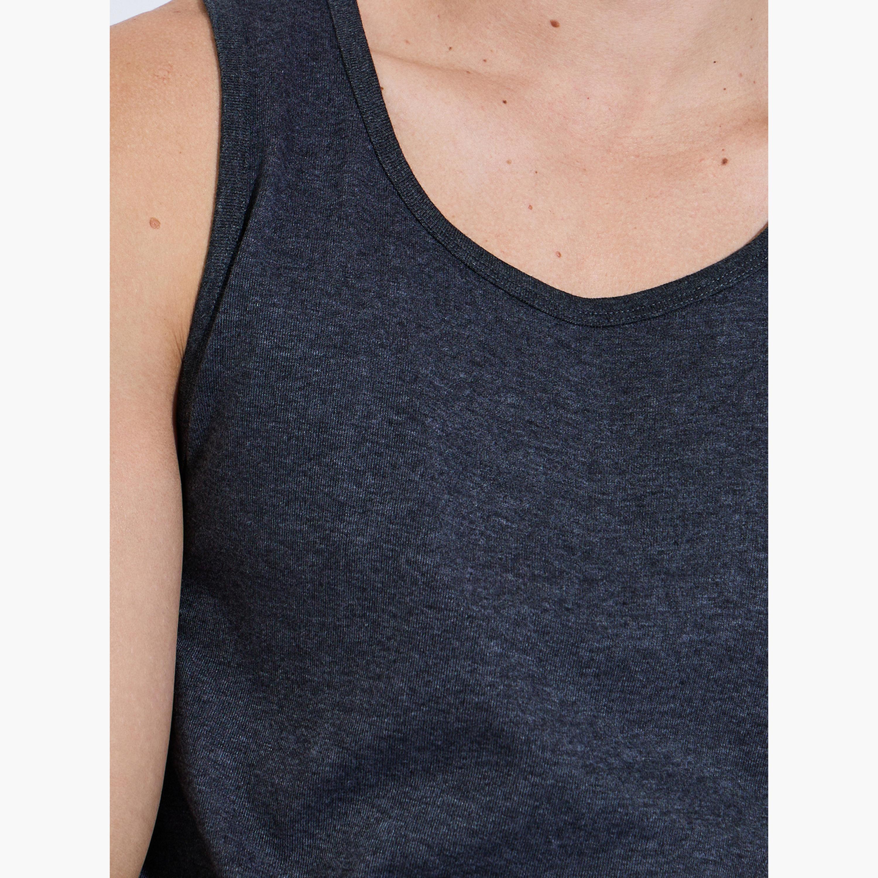 Styli Charcoal Solid Round Neck Ribbed Vest-men-clothing-innerwear-vests-image-5