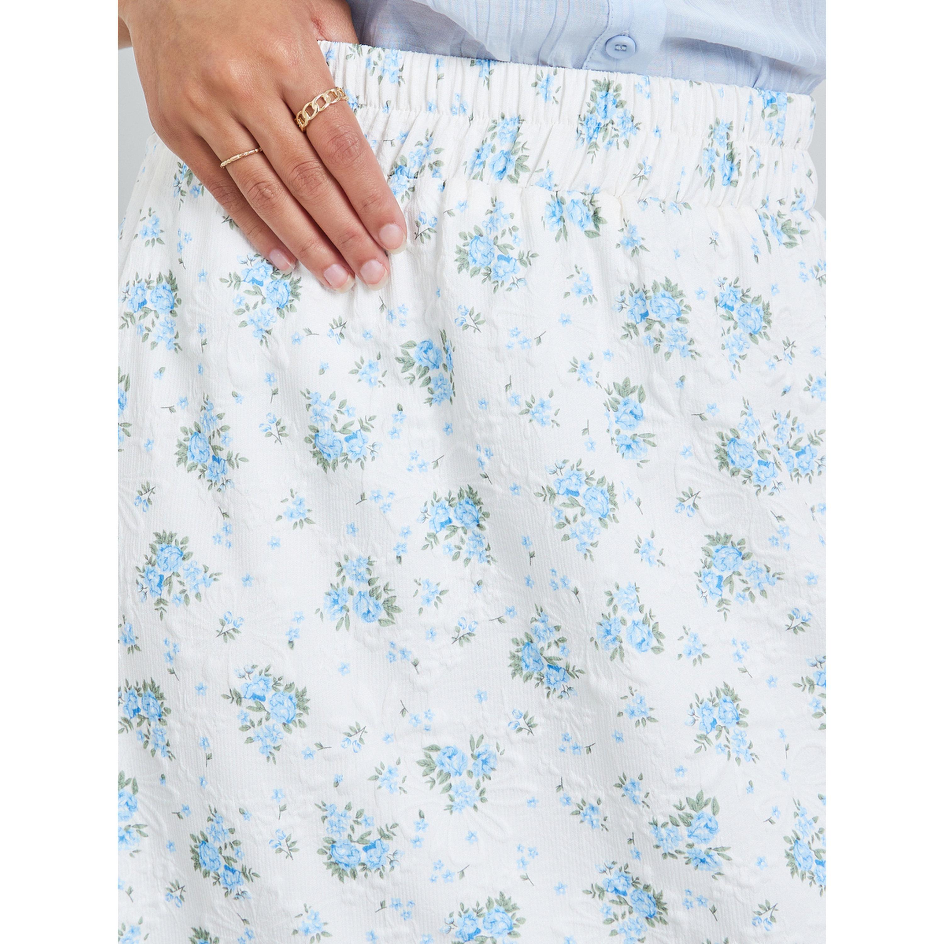 Styli Jacquard Floral Maxi Skirt-women-clothing-bottoms-skirts-image-3