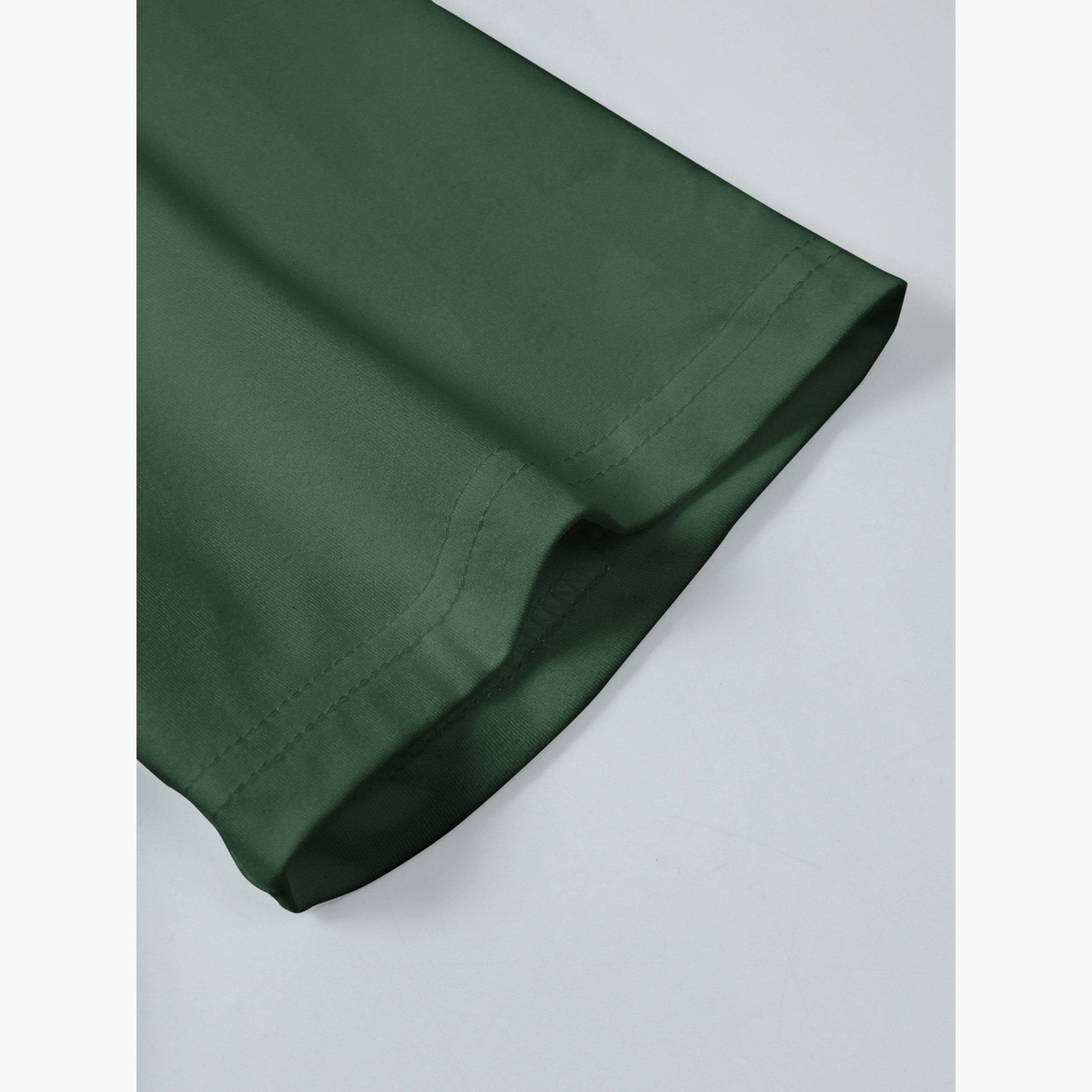 طقم منسق من تيشيرت جرافيك وشورت للرجال-men-clothing-coordsets-image-5