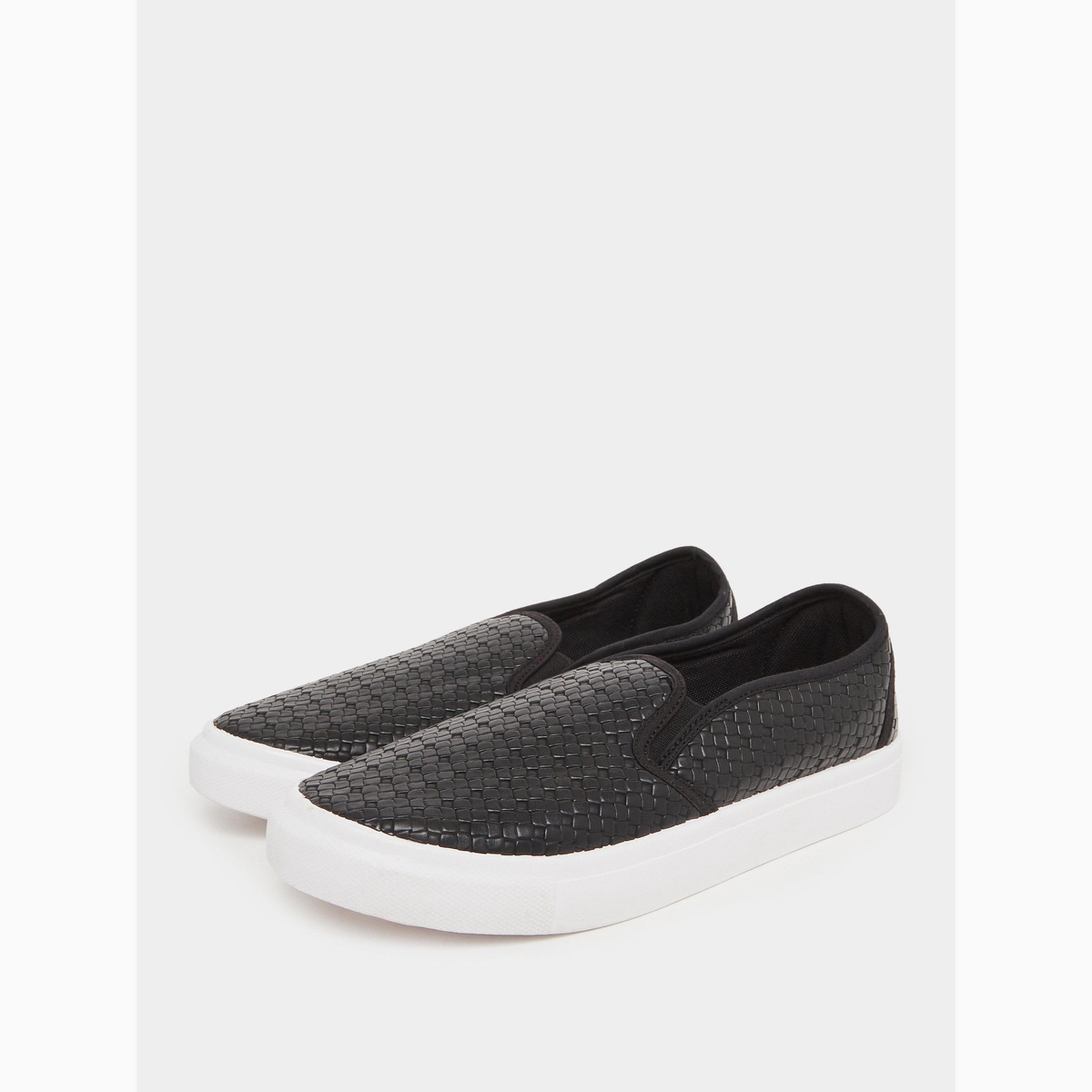 حذاء سهل الارتداء أسود بارز الملمس للرجال-men-shoes-sneakers-image-1