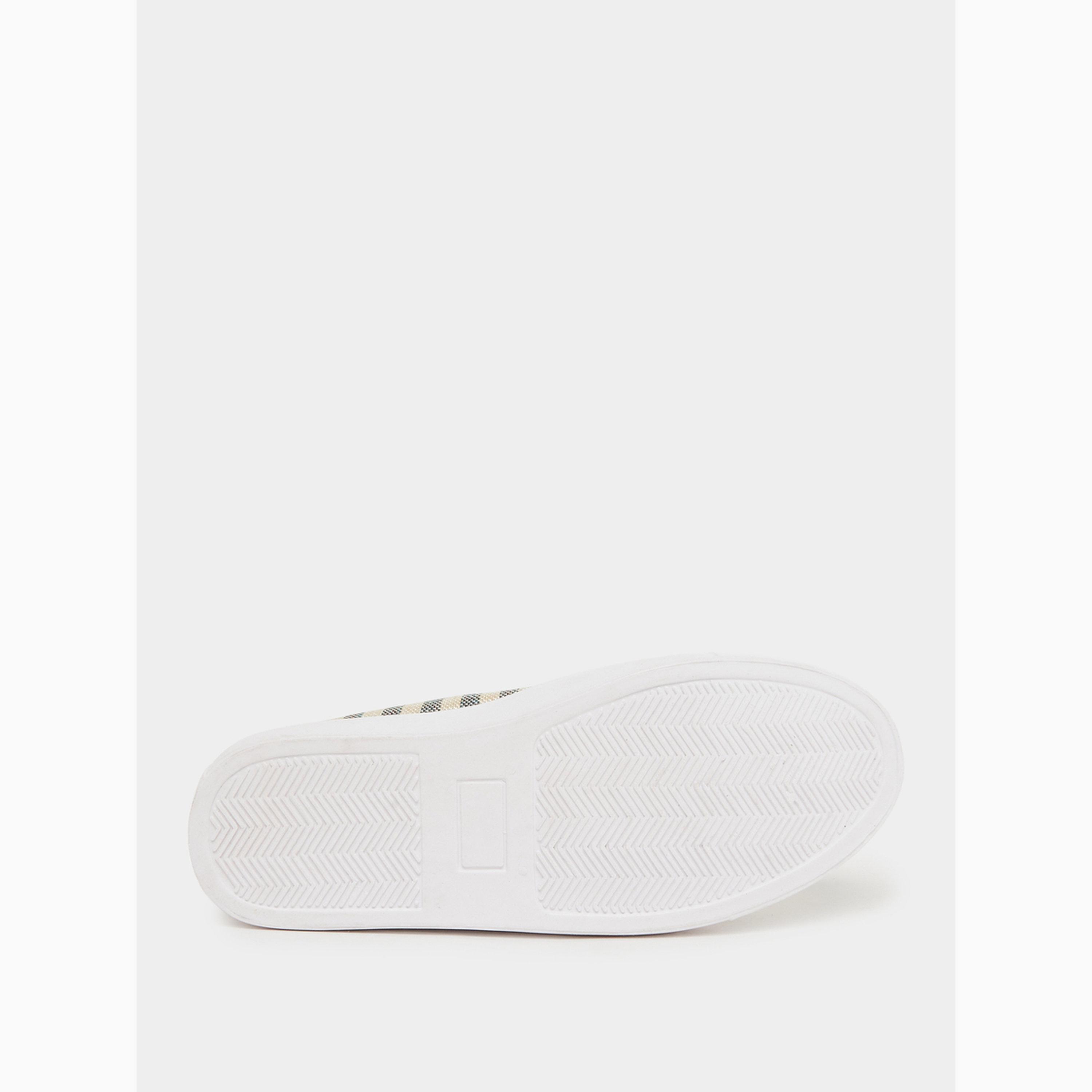 Styli Men Striped Canvas Slip-On Sneakers-men-shoes-sneakers-image-6