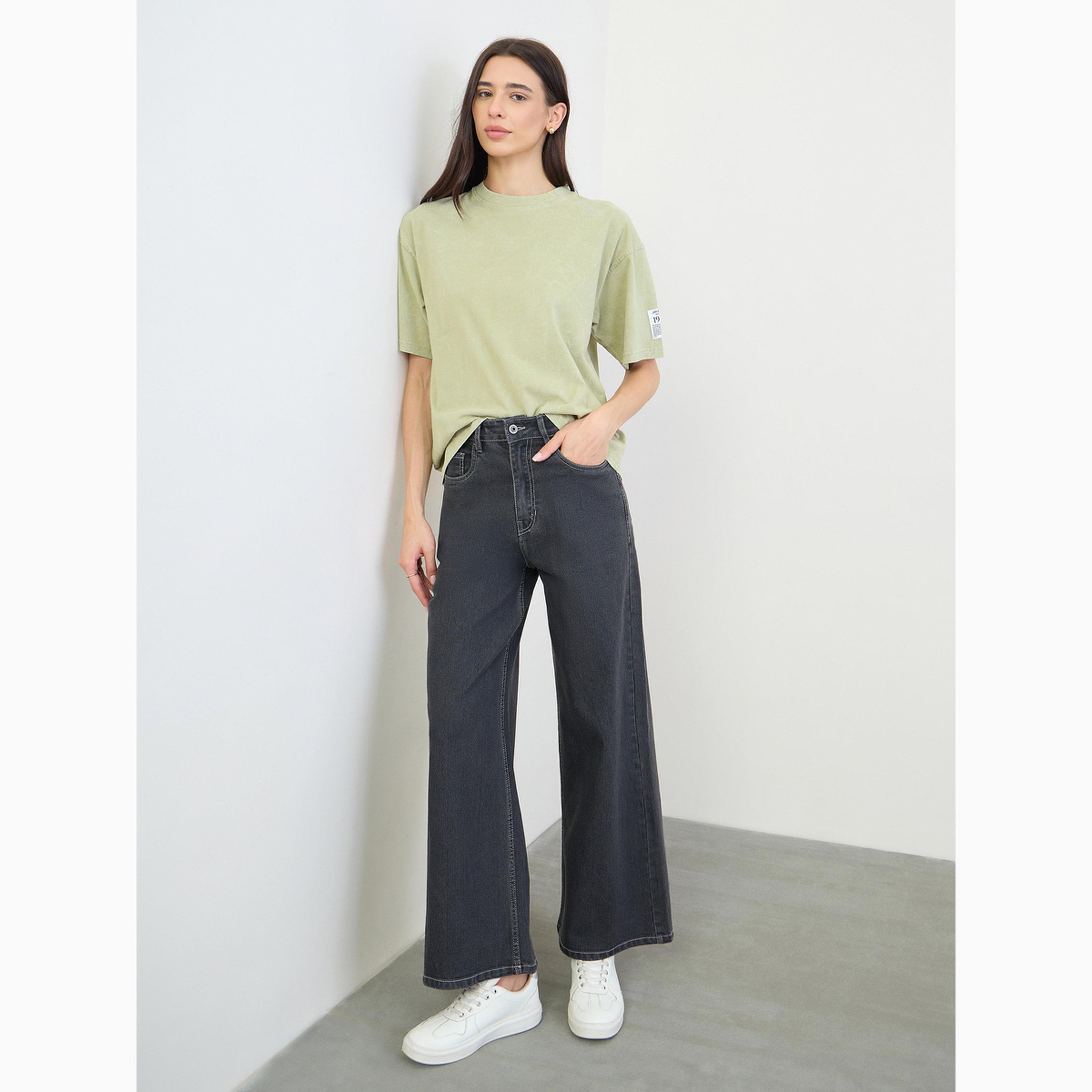 بنطال جينز أساسي بأرجل واسعة للنساء-women-clothing-bottoms-jeans-image-2