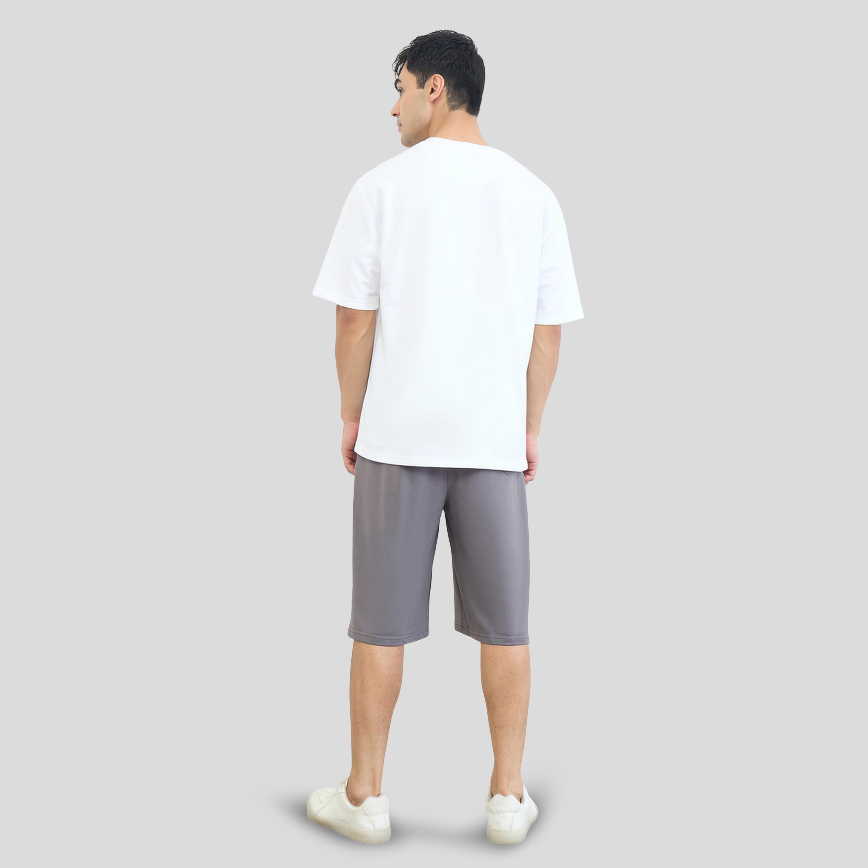 مجموعة من شورت وتيشيرت بقصة مريحة-men-clothing-coordsets-image-4