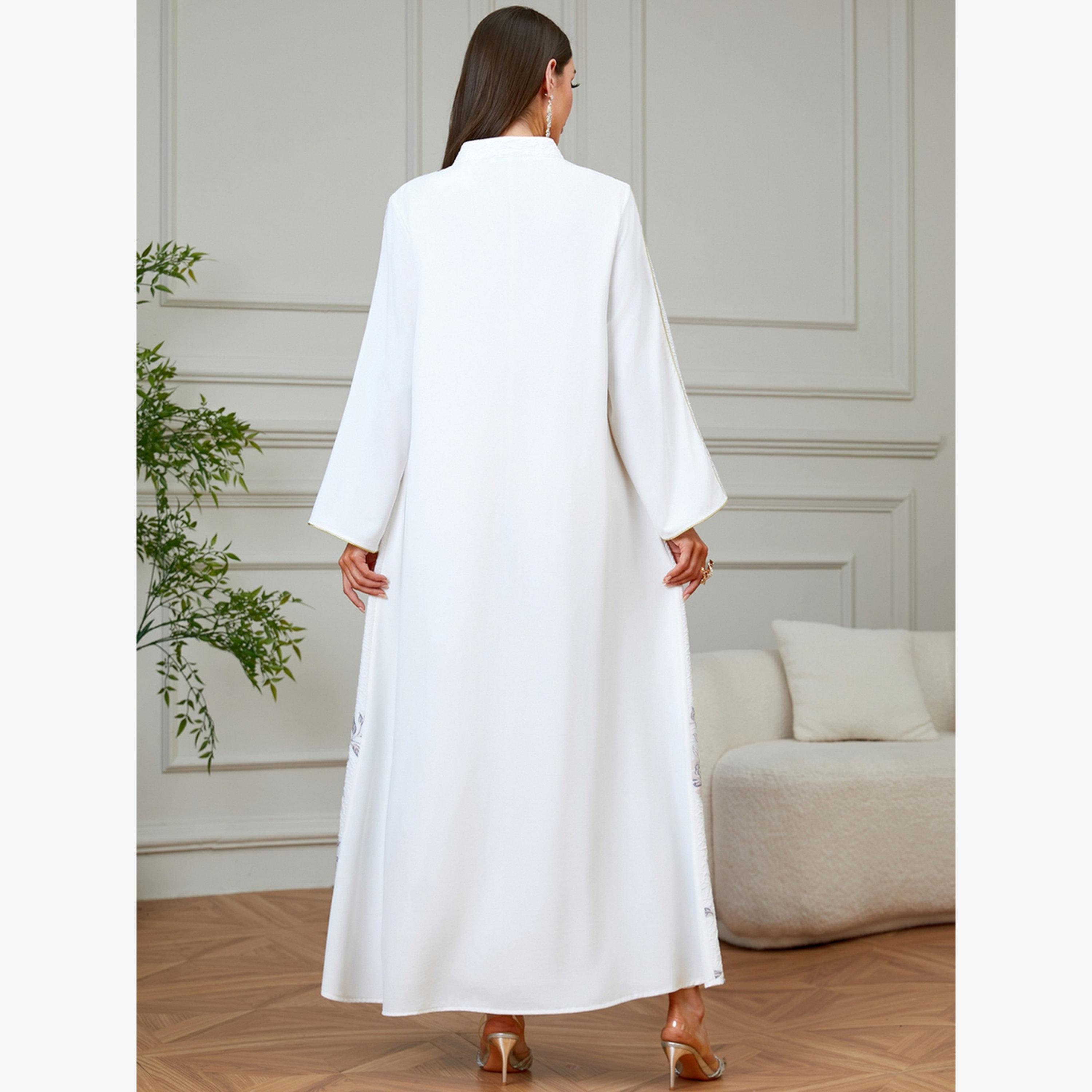 جلابية بملمس بارز وياقة مزينة-women-arabicclothing-jalabiyas-image-5