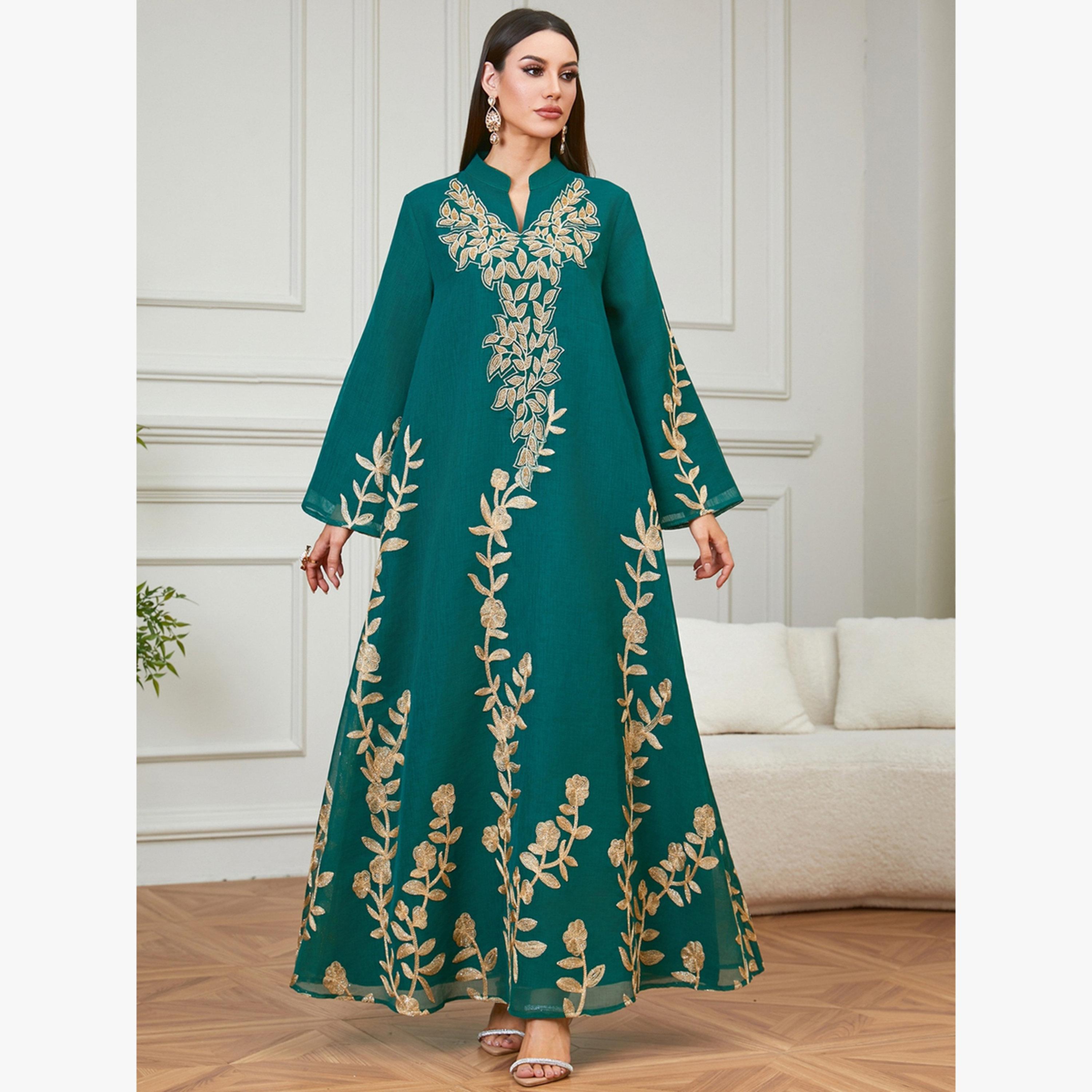 جلابية مطرزة بياقة شق-women-arabicclothing-jalabiyas-image-1