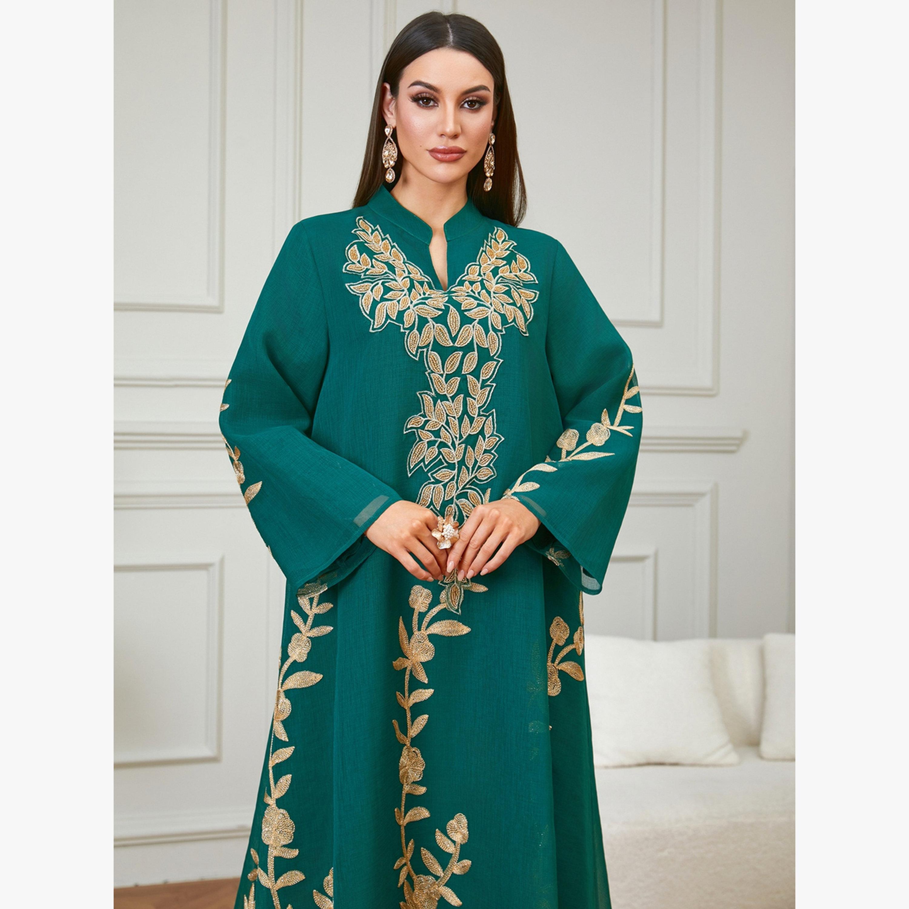 جلابية مطرزة بياقة شق-women-arabicclothing-jalabiyas-image-4