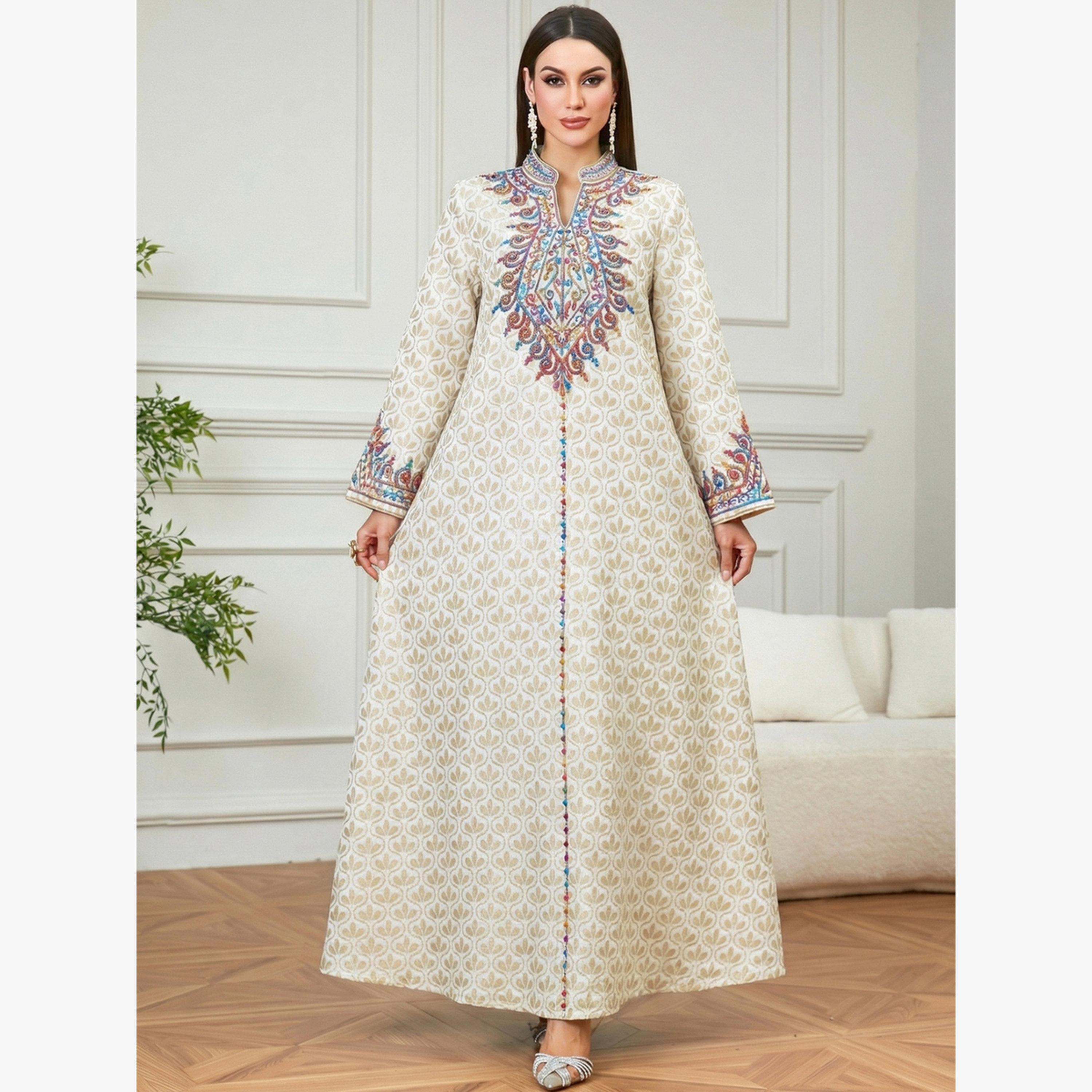 جلابية مطرزة بحافة واسعة-women-arabicclothing-jalabiyas-image-1