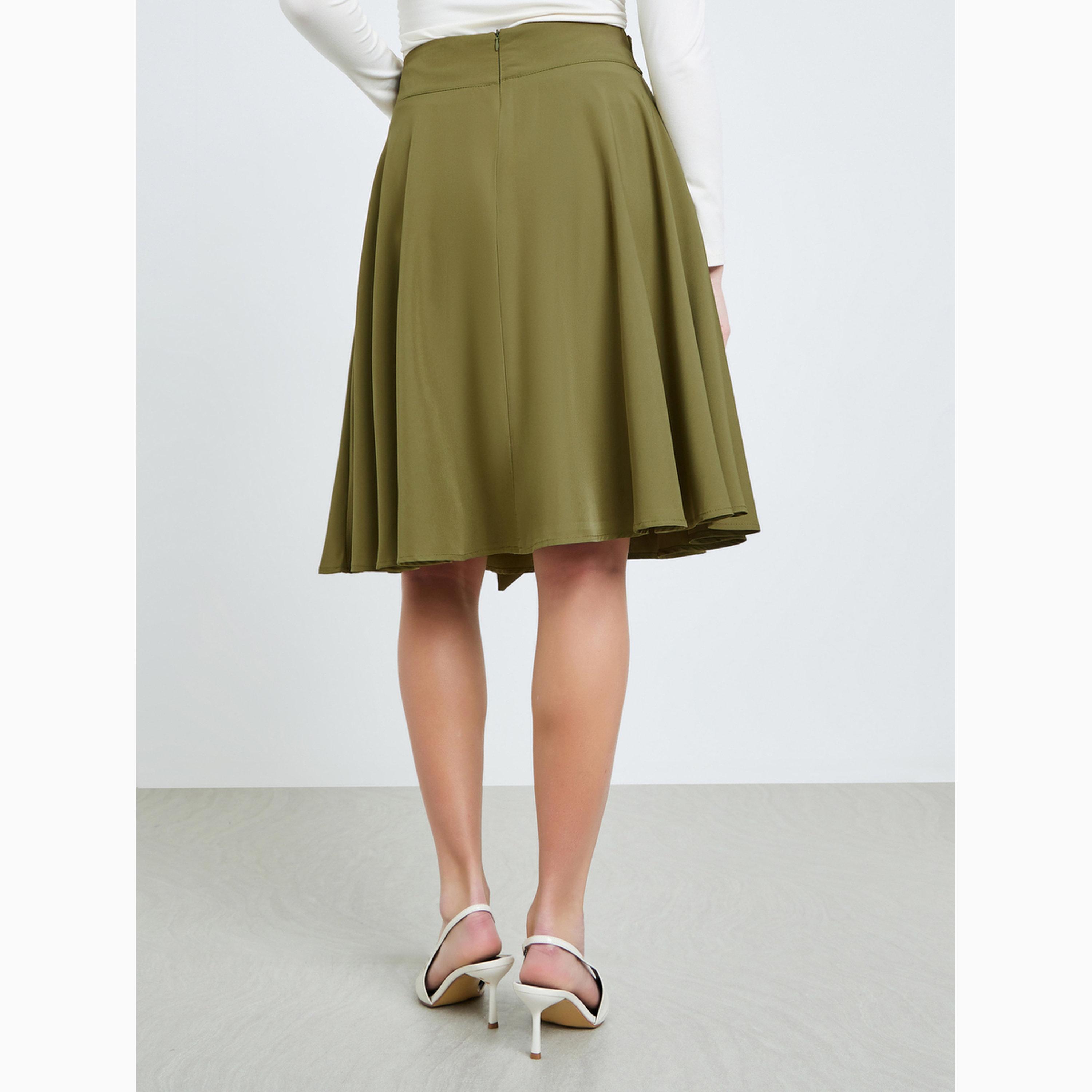 تنورة بطول الركبة بحافة واسعة وتفاصيل ربط-women-clothing-bottoms-skirts-image-4