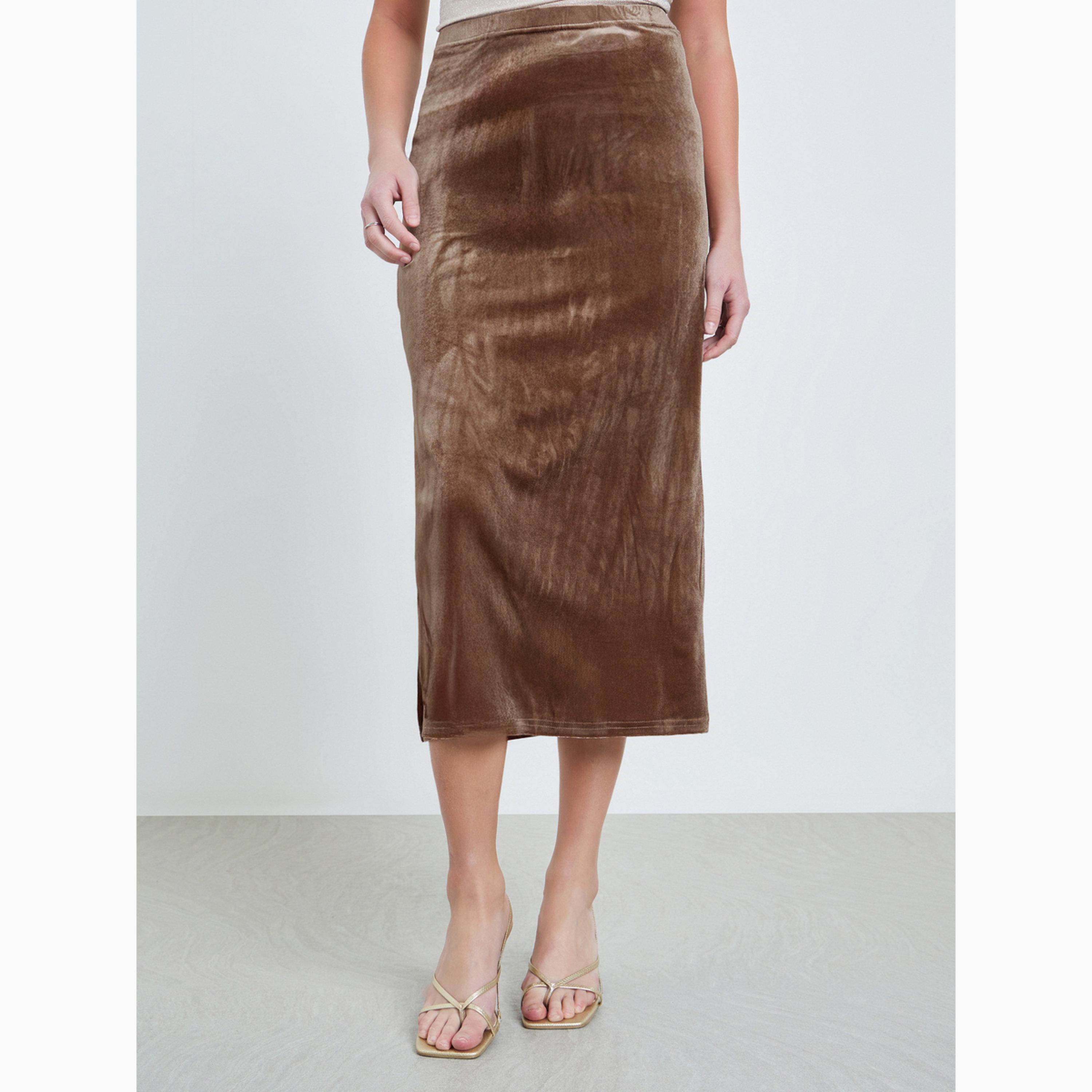 تنورة ميدي ضيقة بمظهر مخملي-women-clothing-bottoms-skirts-image-1