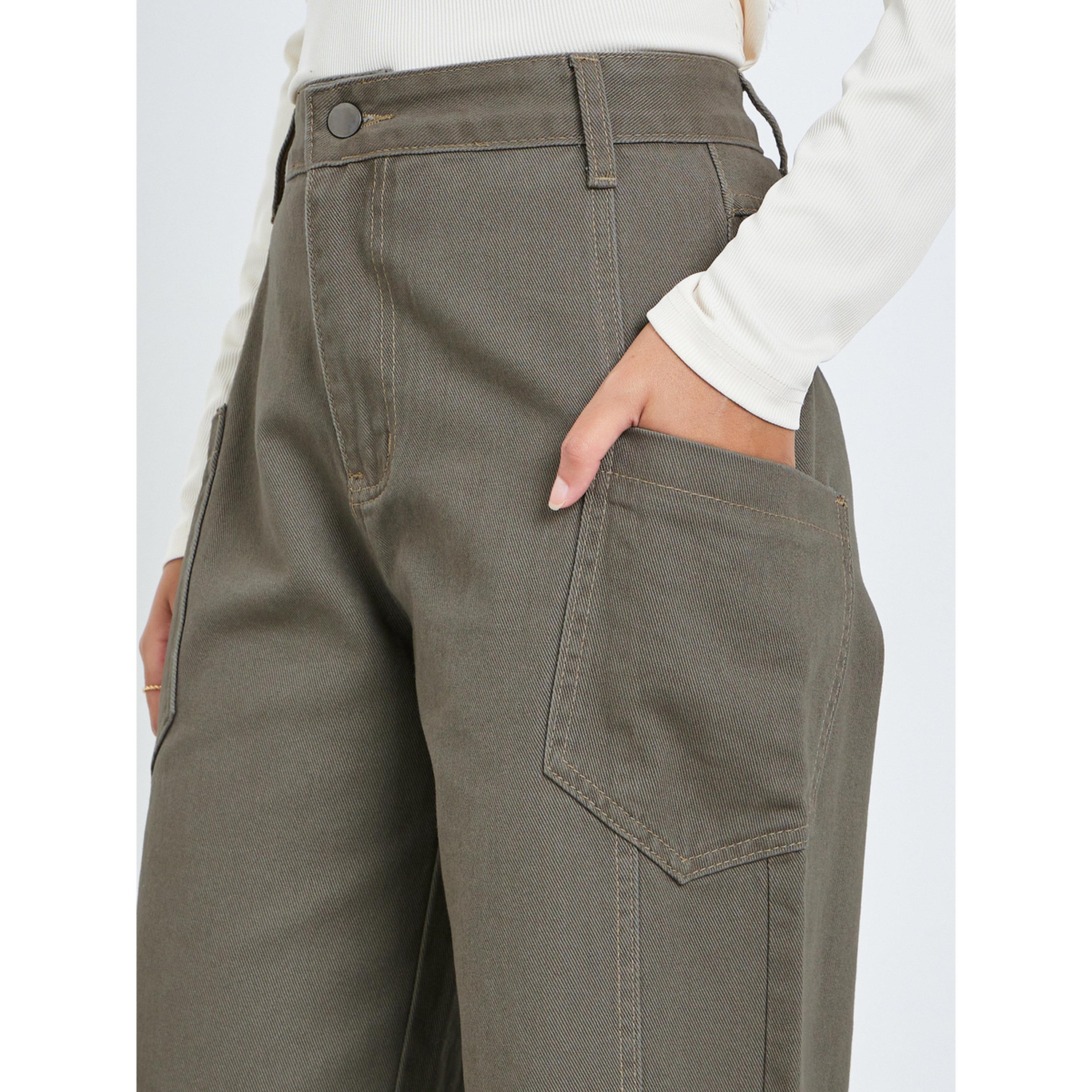 ستايلي - بنطلون جينز كارجو واسع الساقين لون الكاكي-women-clothing-bottoms-jeans-image-3