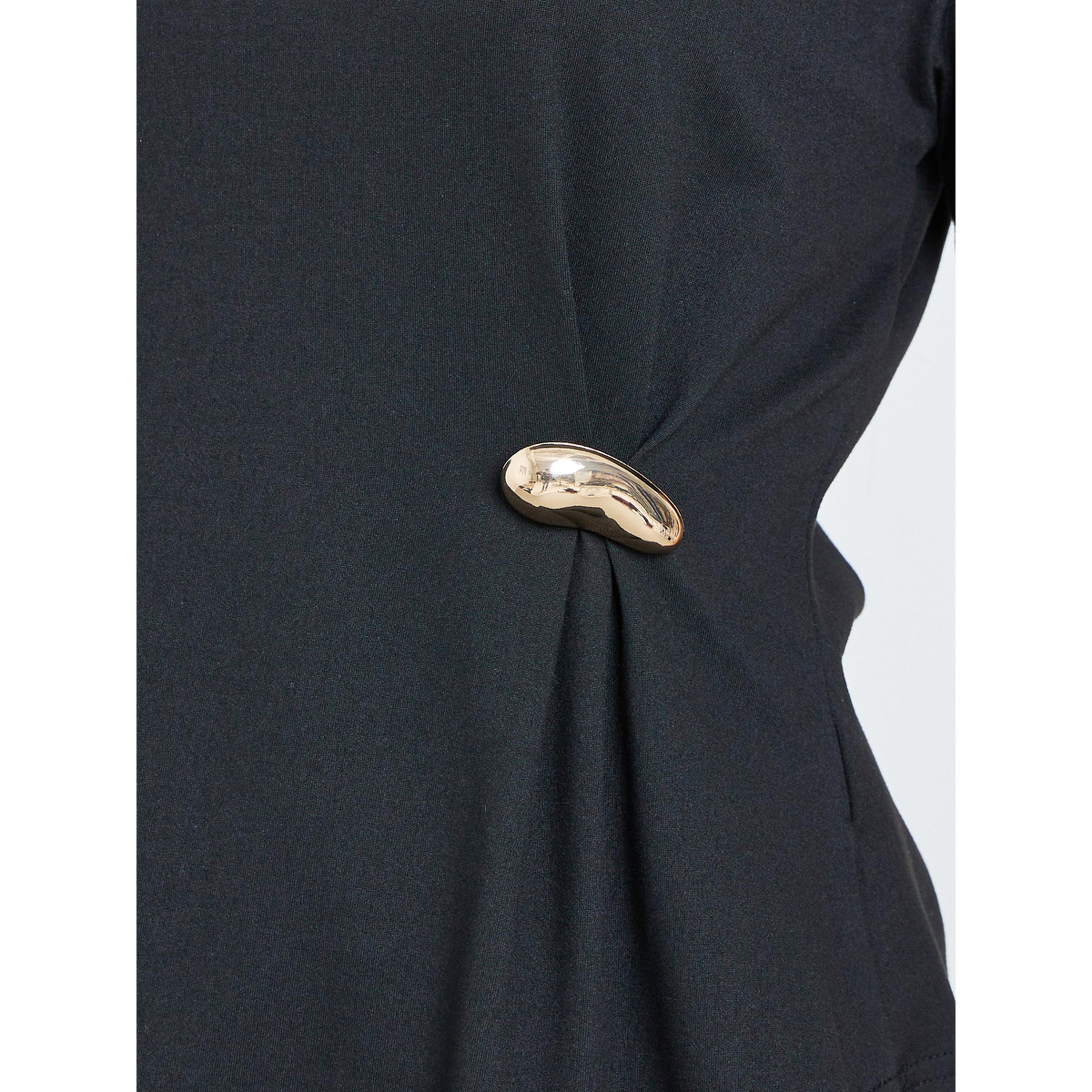 بلوزة تريكو بحافة غير متماثلة وتفاصيل إبزيم-women-clothing-shirtsandblouses-blouses-image-4