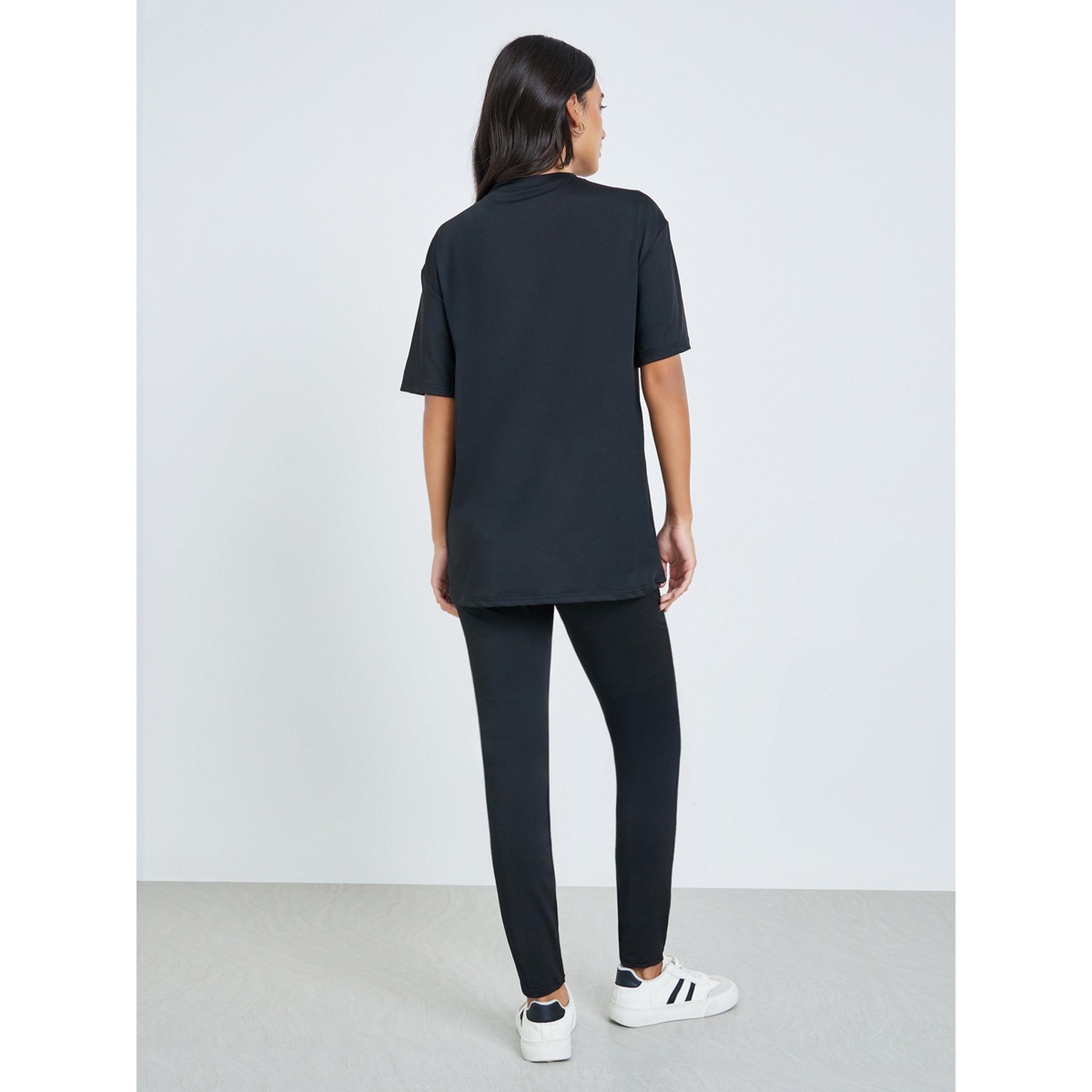 Styli Black Oversized T-Shirt and Leggings Set-women-clothing-coordsets-image-3
