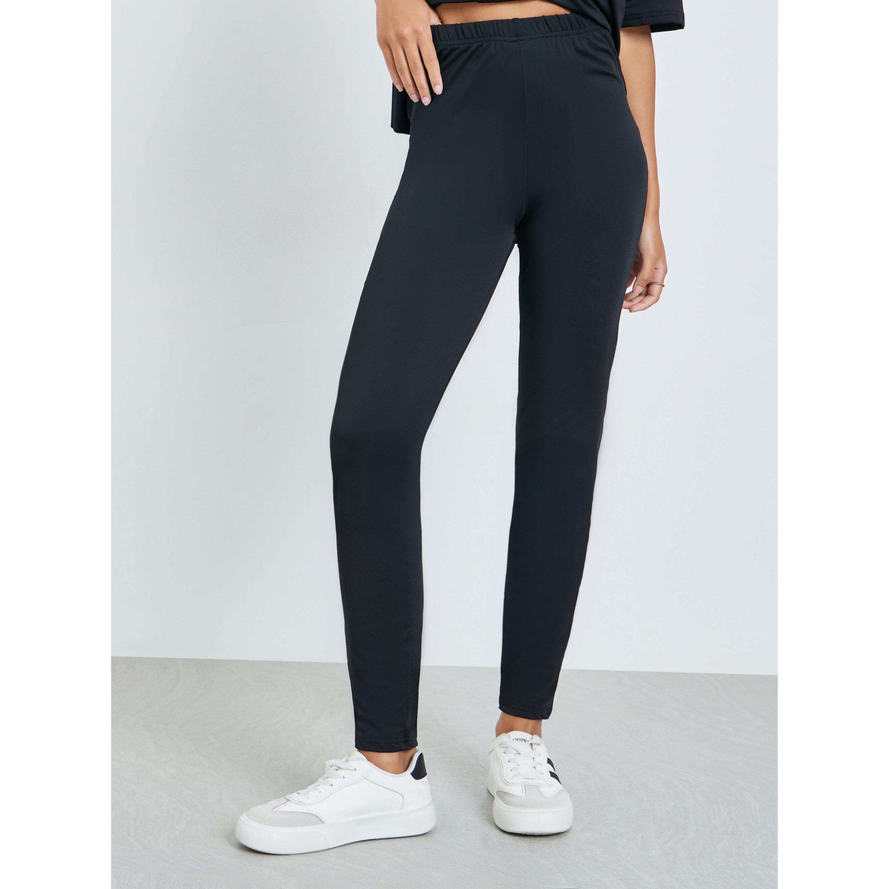 مجموعة من ليقنز وتيشيرت بقصة واسعة-women-clothing-coordsets-image-4