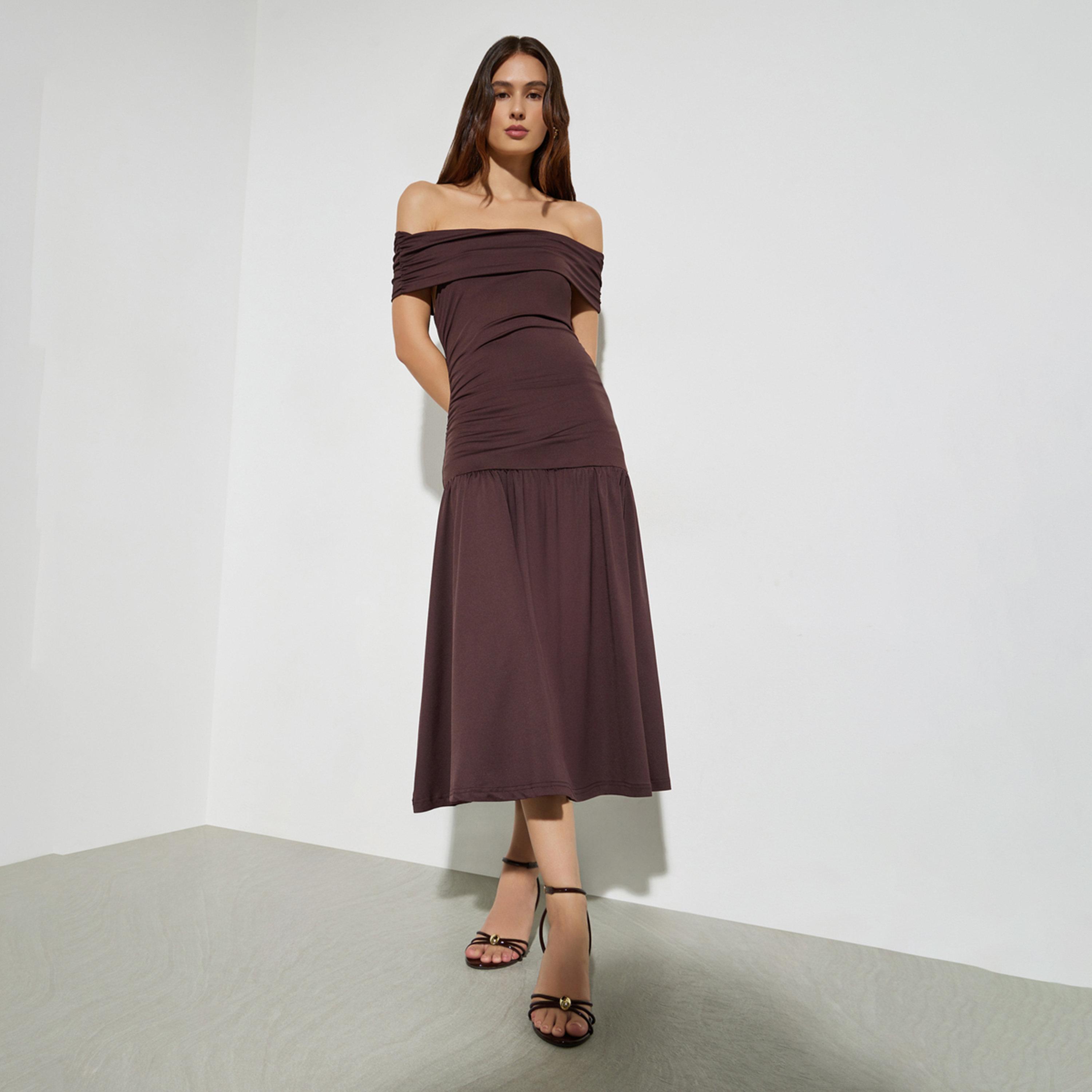 فستان ميدي بحافة واسعة مكشوف الأكتاف-women-clothing-dresses-image-1