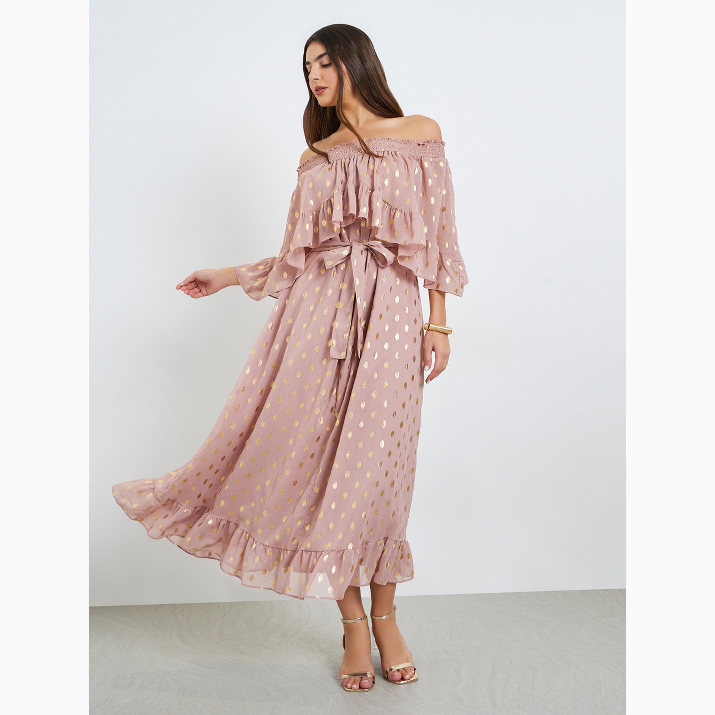 فستان طويل مكشوف الكتفين وبطبعة رقائق معدنية-women-clothing-dresses-image-3