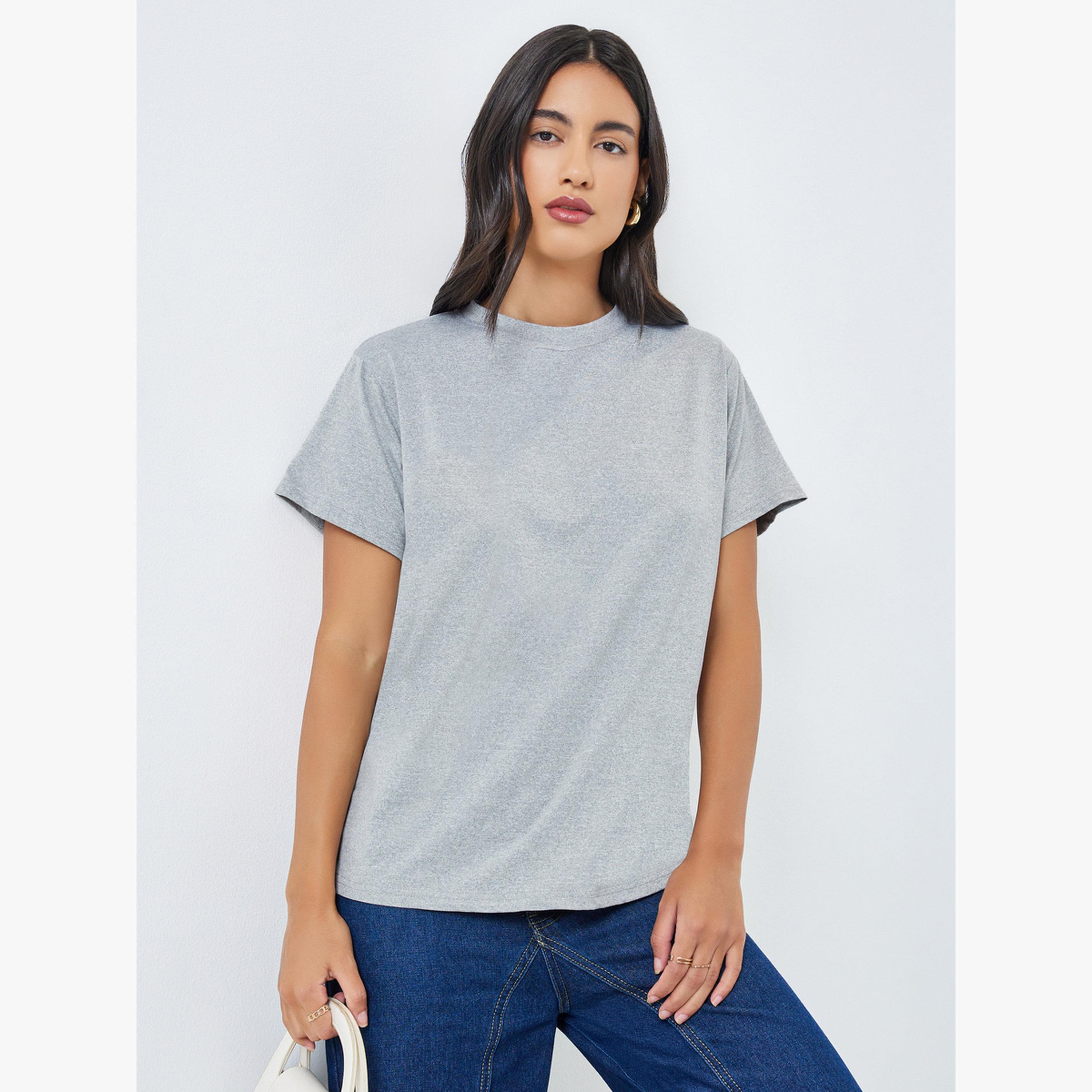 تيشيرت بياقة دائرية بطبعة جرافيك أزهار-women-clothing-tshirts-image-1