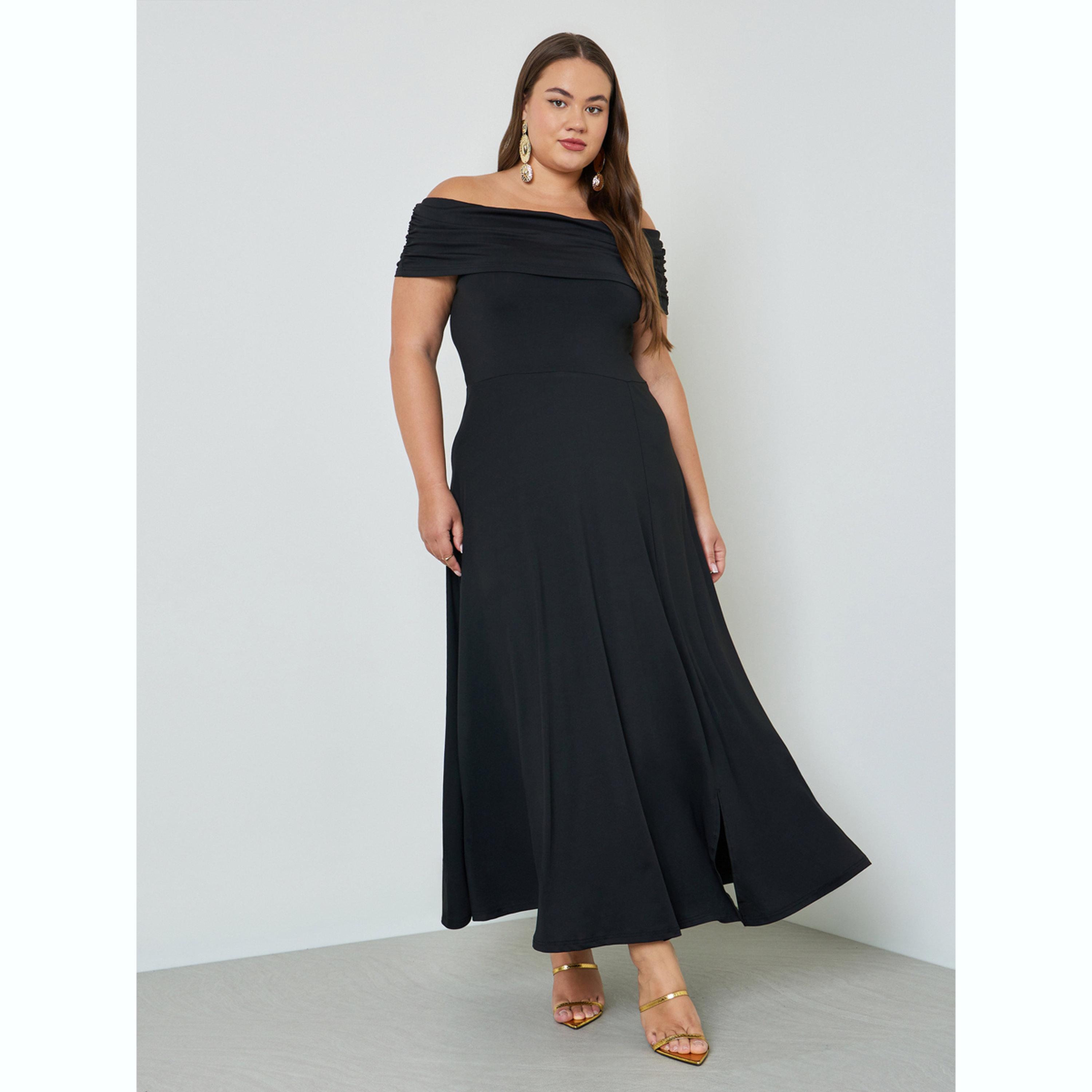 فستان طويل بحافة واسعة وأكتاف مكشوفة بمقاس كبير-women-clothing-dresses-image-1