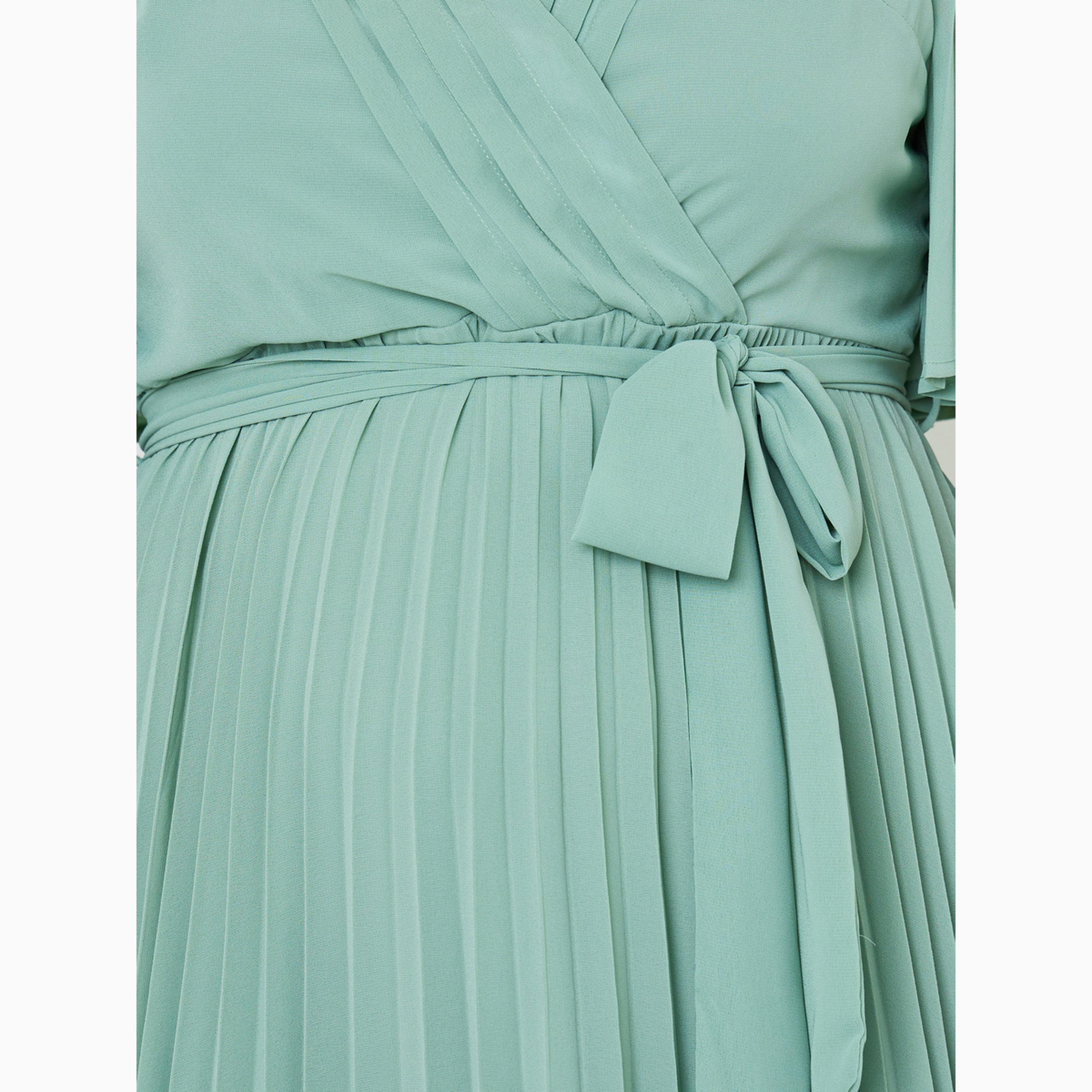 Styli Plus Size Asymmetric Hem Pleated Midi Dress-women-clothing-dresses-image-5