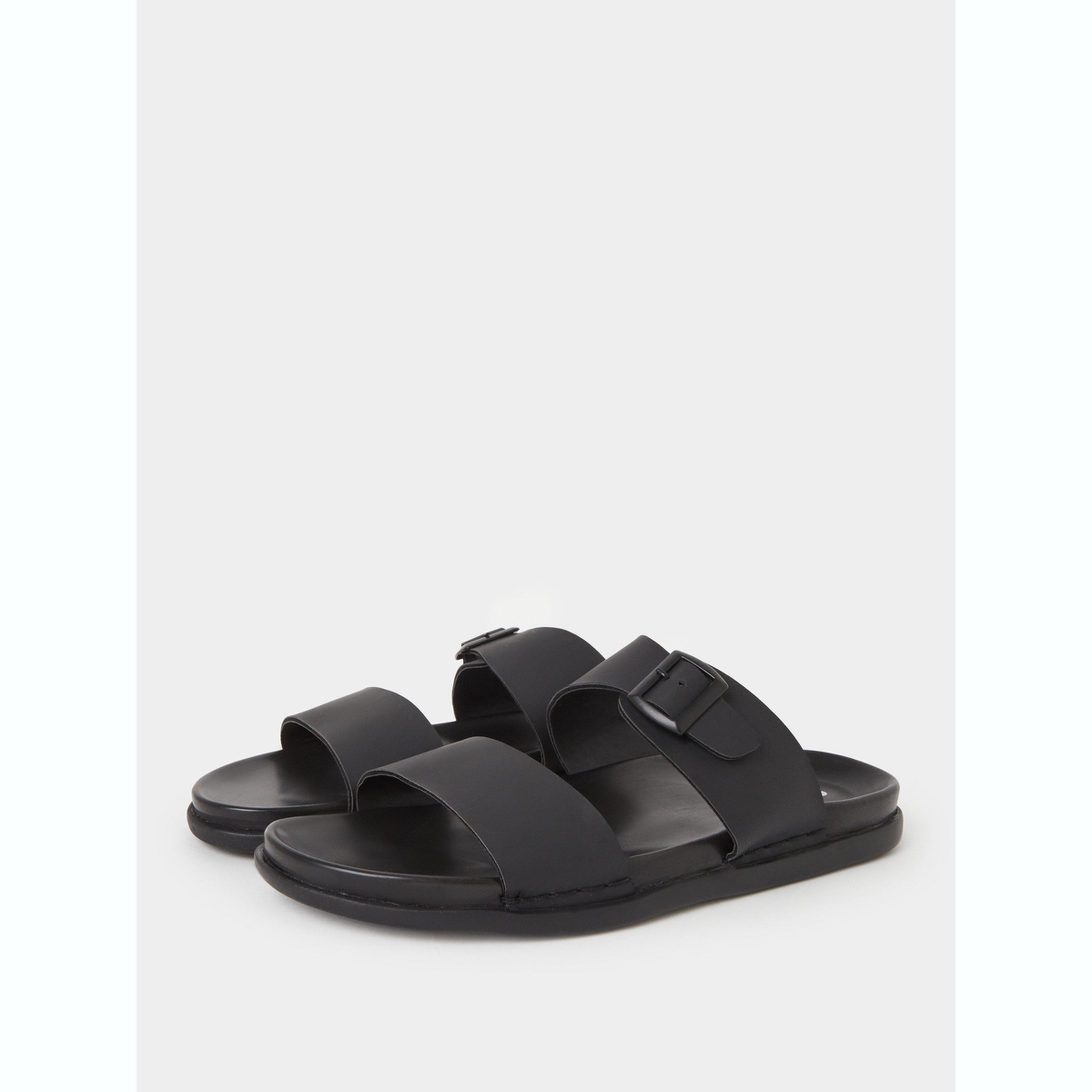صندل مسطح سادة بإبزيم للرجال-men-shoes-sandals-image-1