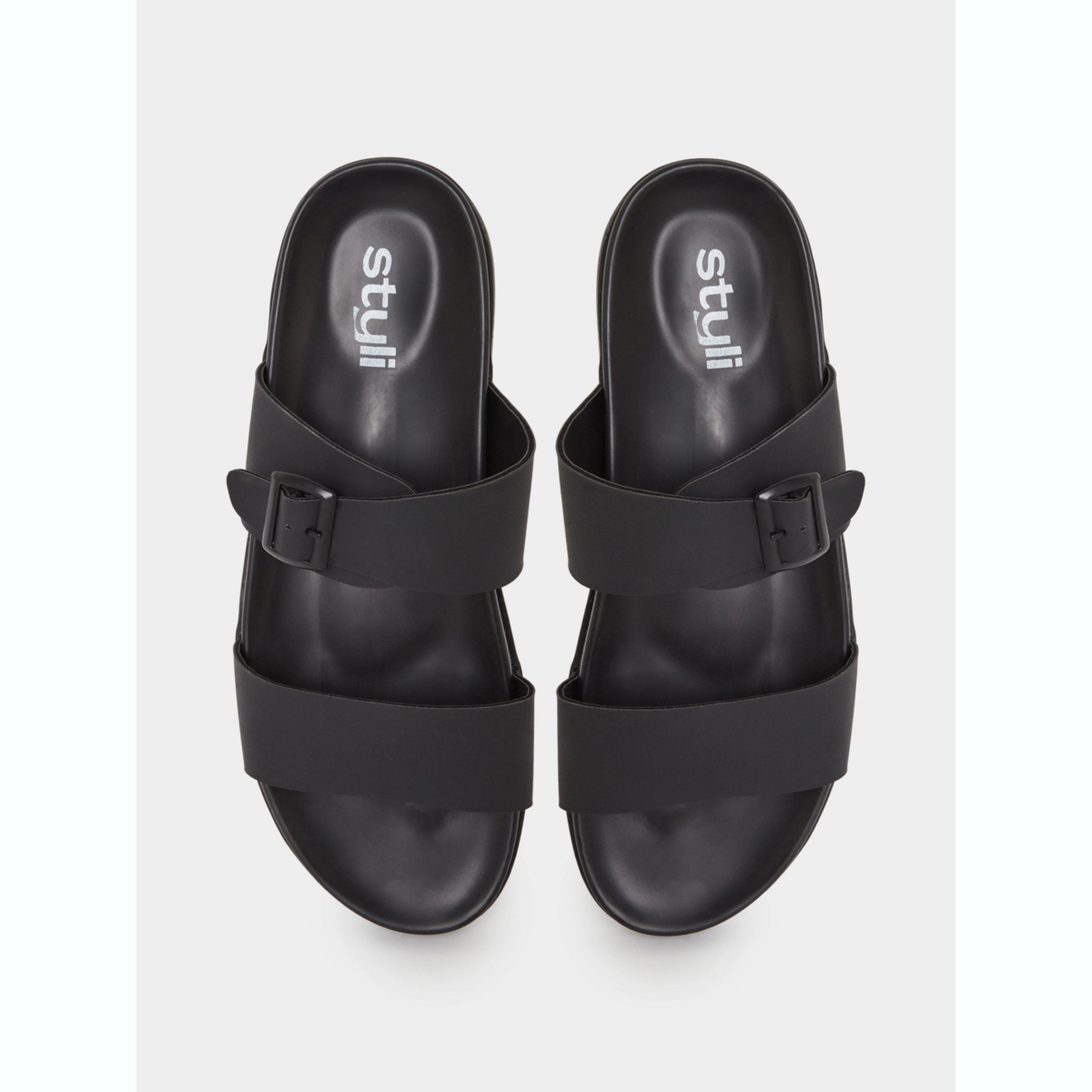 Styli Men Solid Buckled Flat Sandals-men-shoes-sandals-image-3
