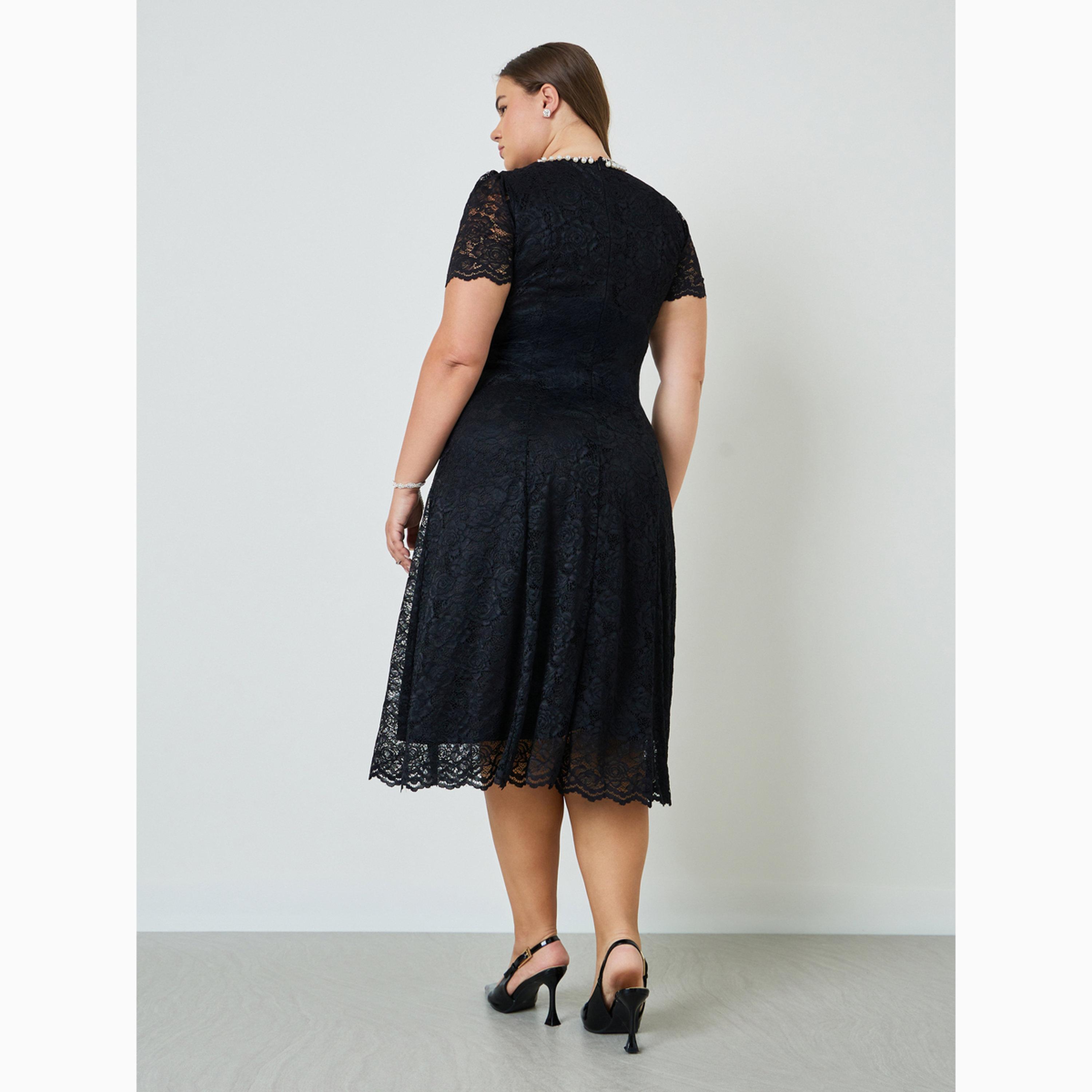 Styli Plus Size Lace Overlay A-Line Midi Dress-women-clothing-dresses-image-4