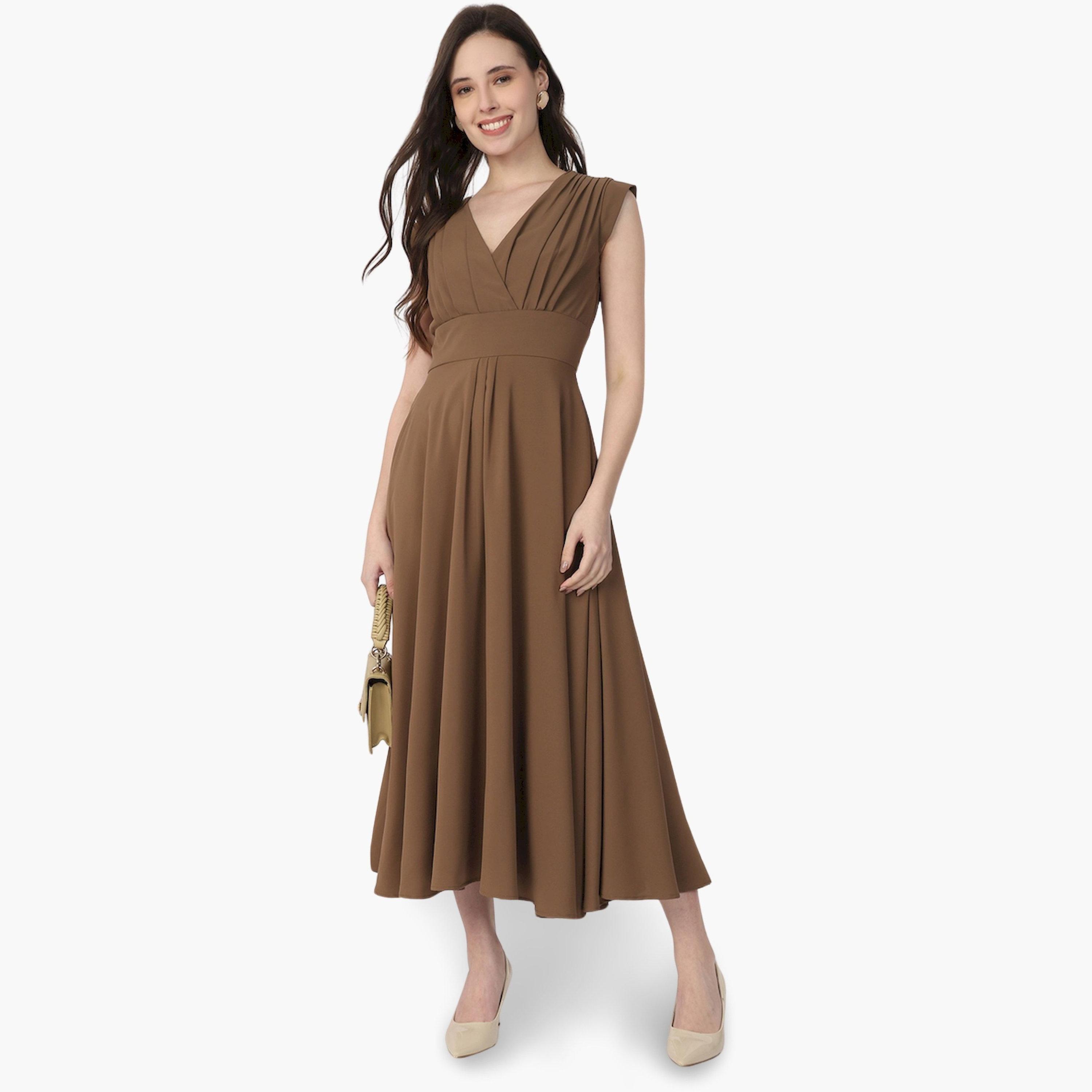 فستان ميدي بني بكسرات بلا أكمام وقصة ملفوفة-women-clothing-dresses-image-1