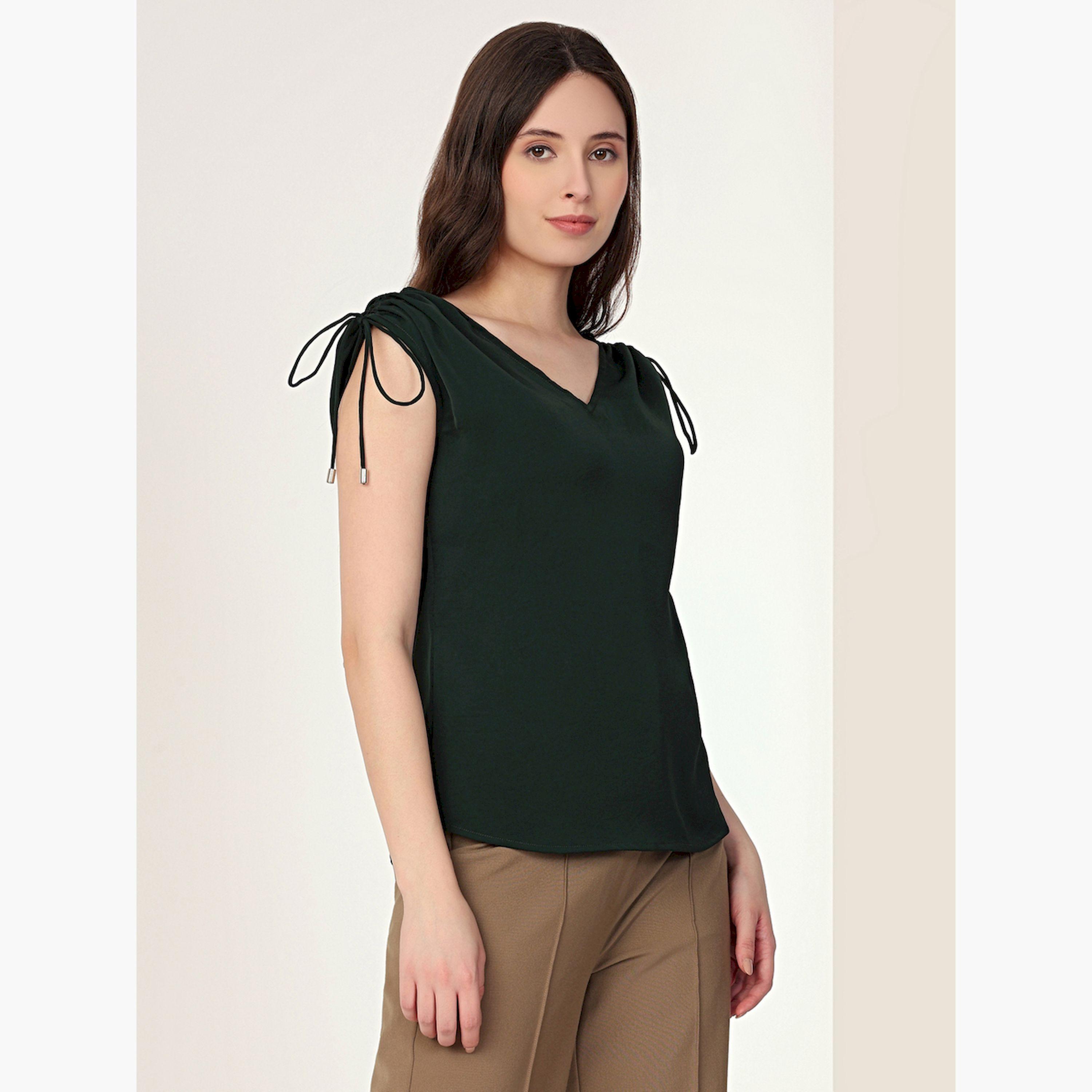 بلوزة أخضر زمردي بلا أكمام بتفاصيل أربطة-women-clothing-shirtsandblouses-blouses-image-3