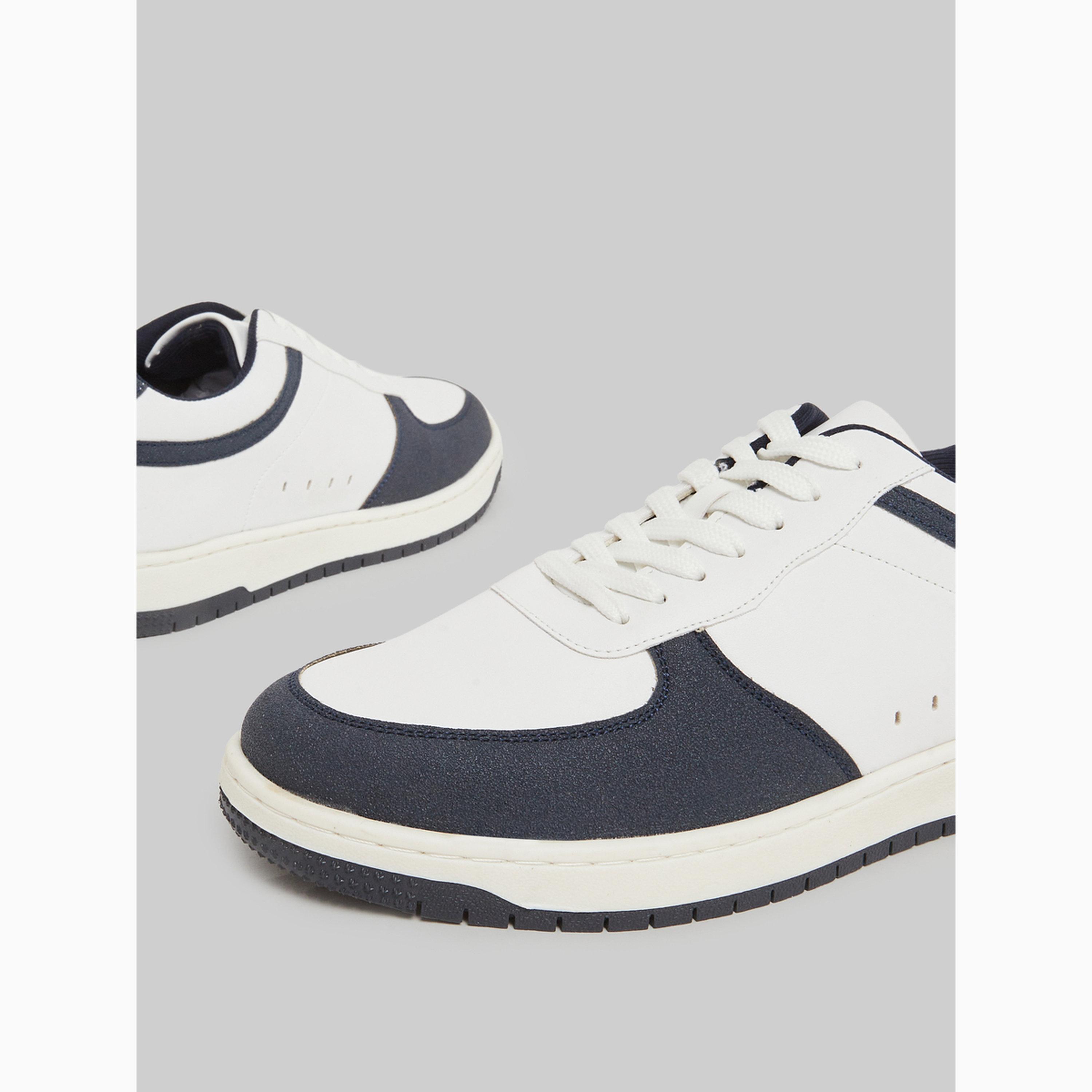 Styli Men White Leather Low-Top Sneakers-men-shoes-sneakers-image-4