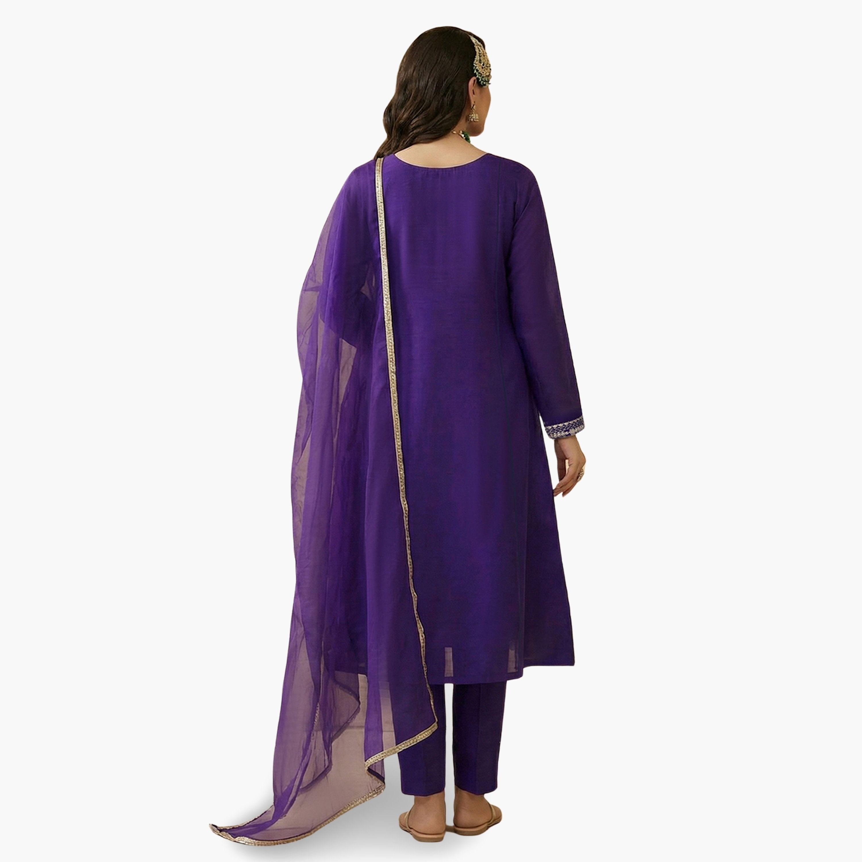 طقم كورتا بنفسجي بياقة سبعة وتطريز زاري ودانتيل مع بنطال ووشاح-women-clothing-ethnicwear-kurtasets-image-6