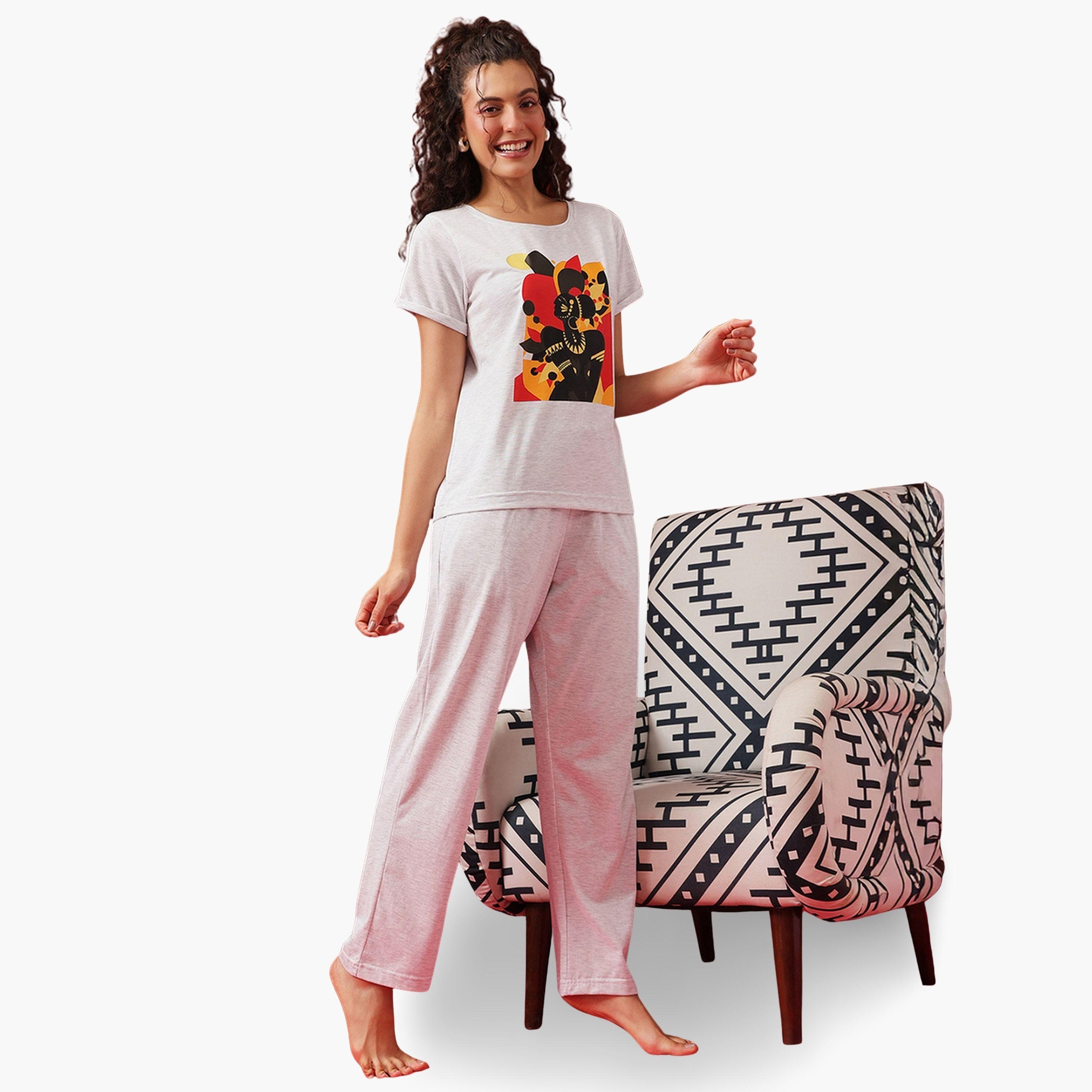 مجموعة من تيشيرت قطن بطبعة جرافيك وبيجاما-women-clothing-nightwear-pyjamas-longsets-image-2
