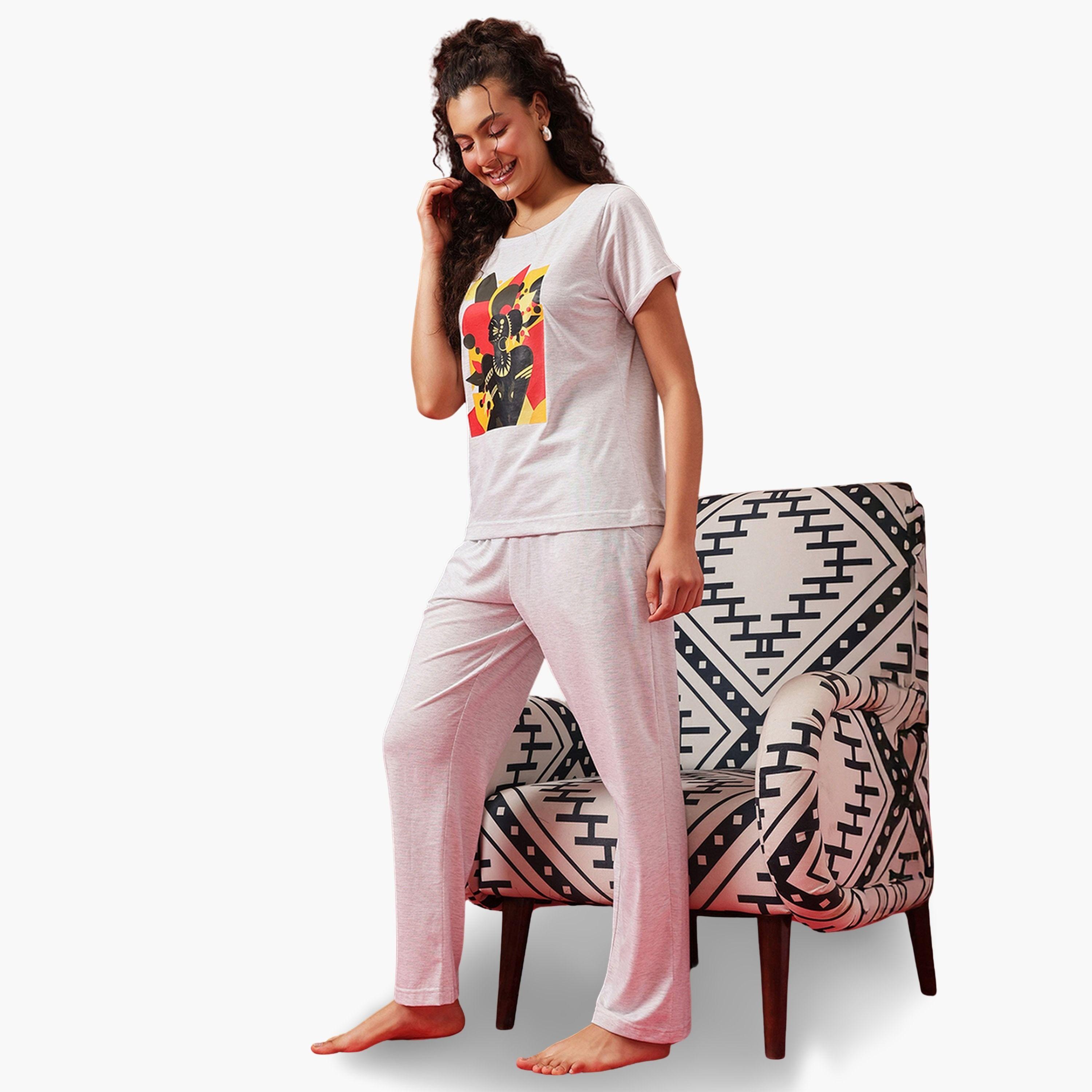 مجموعة من تيشيرت قطن بطبعة جرافيك وبيجاما-women-clothing-nightwear-pyjamas-longsets-image-3
