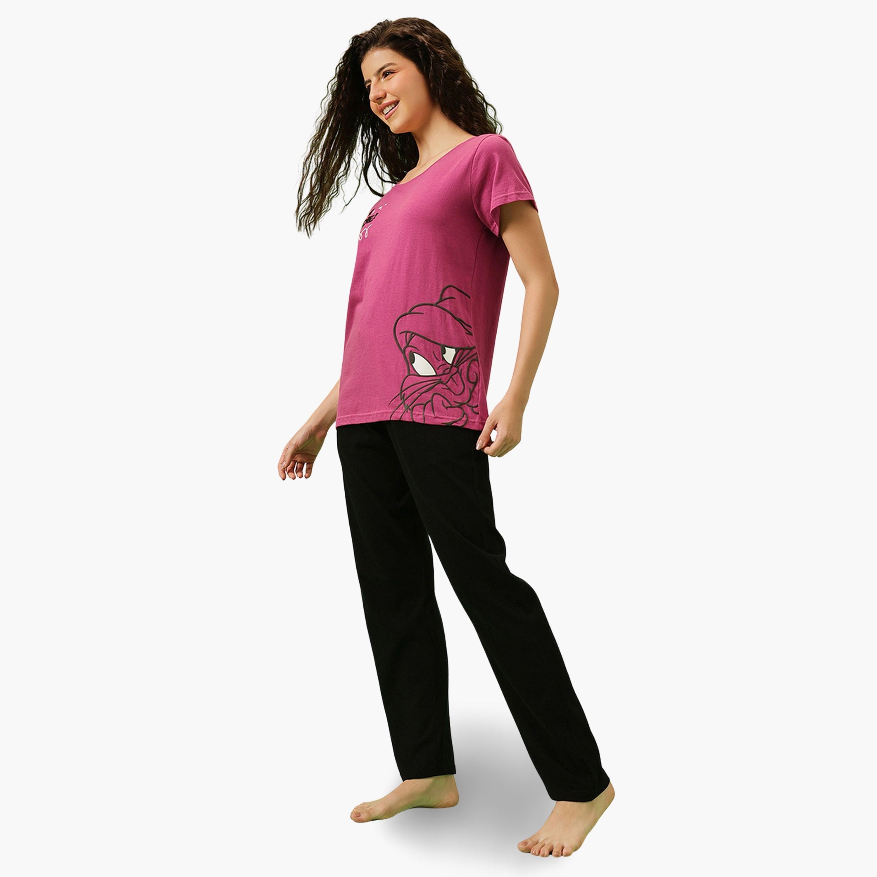 Clovia Pink Lola Bunny Print Cotton T-Shirt and Pyjama Set-women-clothing-nightwear-pyjamas-longsets-image-4