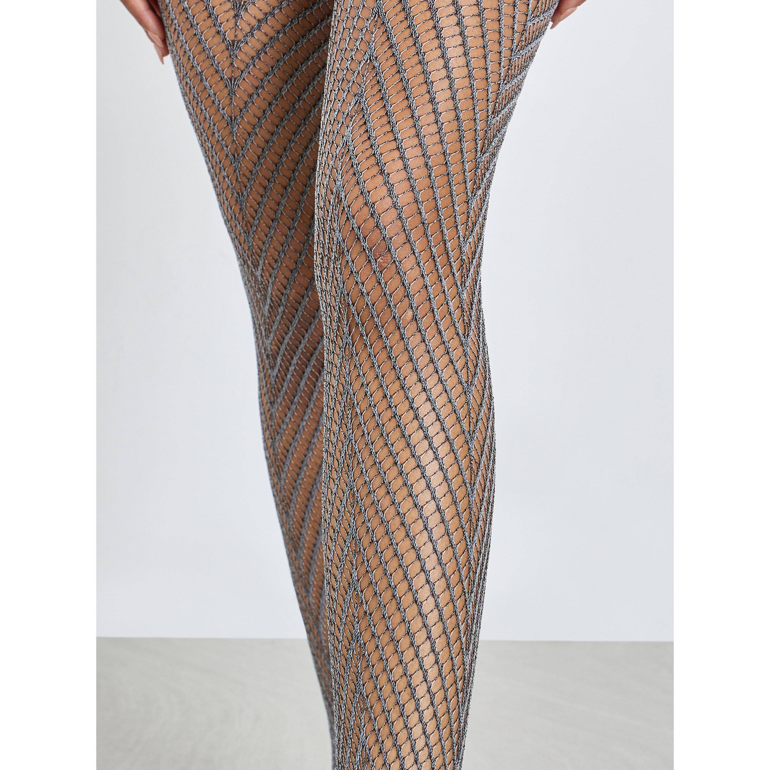 جوارب طويلة شبكية مخططة-women-winterwear-socksandstockings-image-2