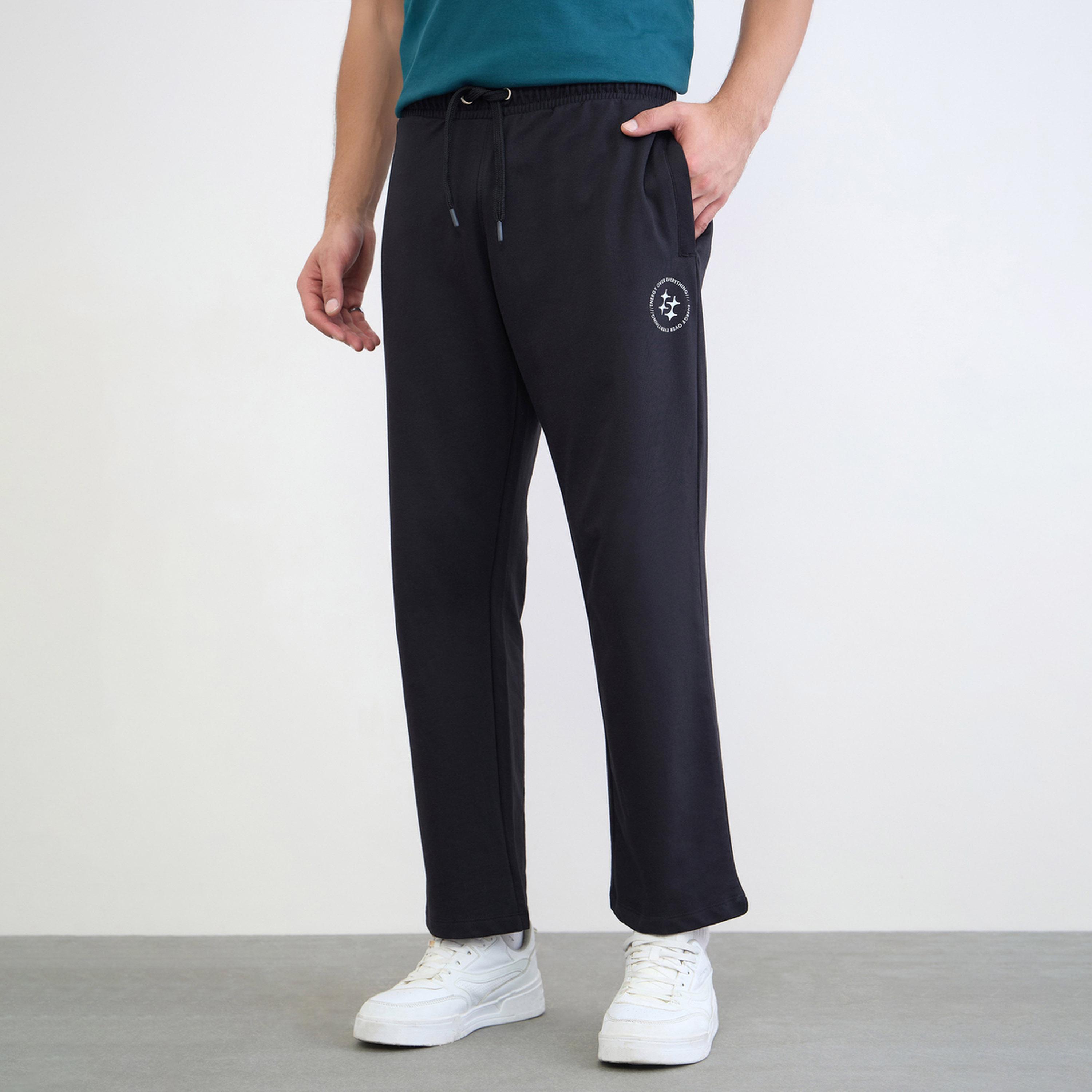جوغر بقصة مريحة بمزيج القطن مع جيب جانبي-men-clothing-bottoms-joggers-image-1