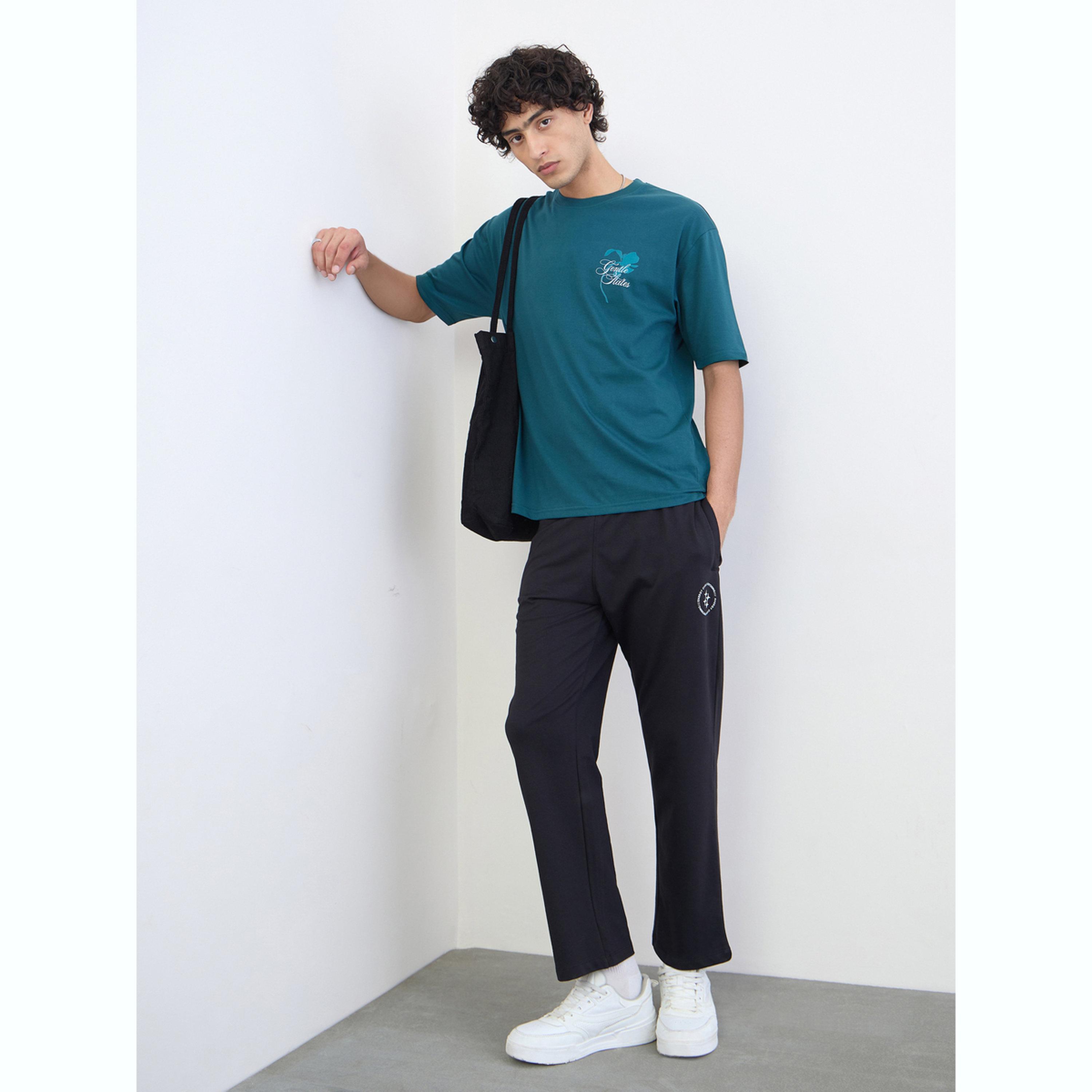 جوغر بقصة مريحة بمزيج القطن مع جيب جانبي-men-clothing-bottoms-joggers-image-2