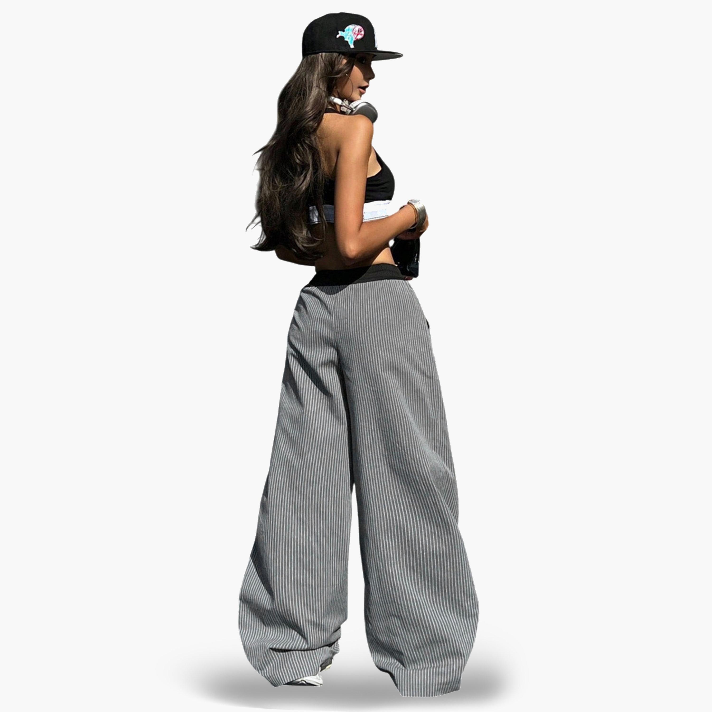 بنطال بأرجل واسعة وخطوط رفيعة-women-clothing-bottoms-joggers-image-2
