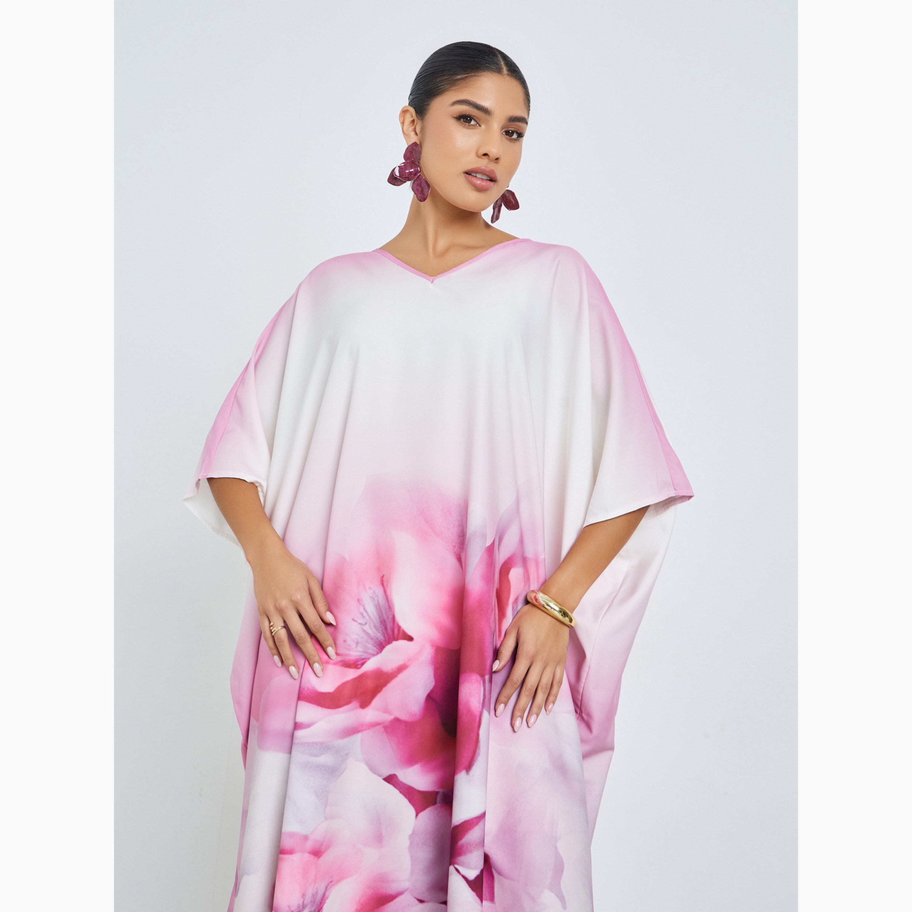 Amirah X Styli Pink Floral Loose Fit Kaftan-women-arabicclothing-kaftan-image-2