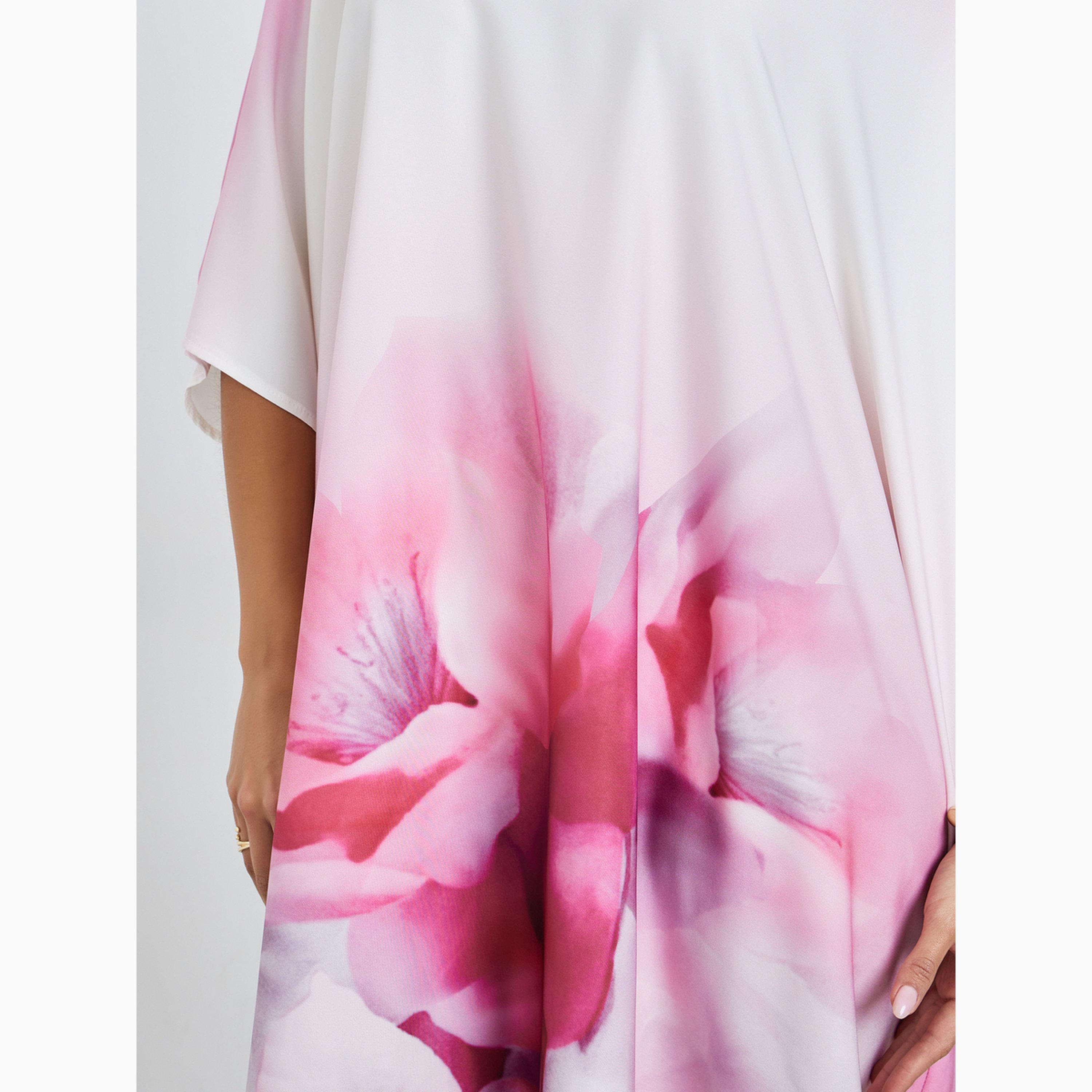 Amirah X Styli Pink Floral Loose Fit Kaftan-women-arabicclothing-kaftan-image-4