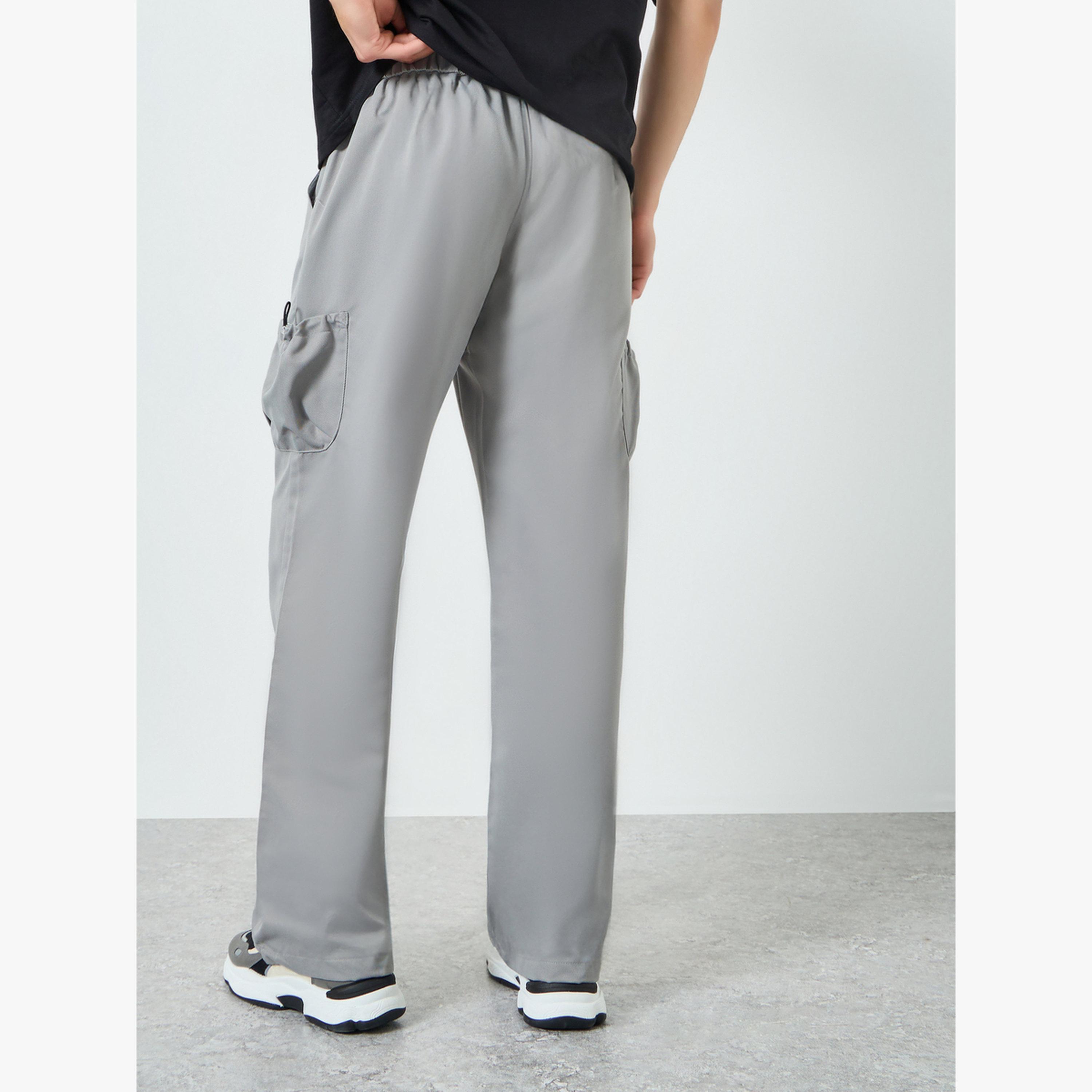 بنطال كارجو بقصة مريحة-men-clothing-bottoms-joggers-image-4