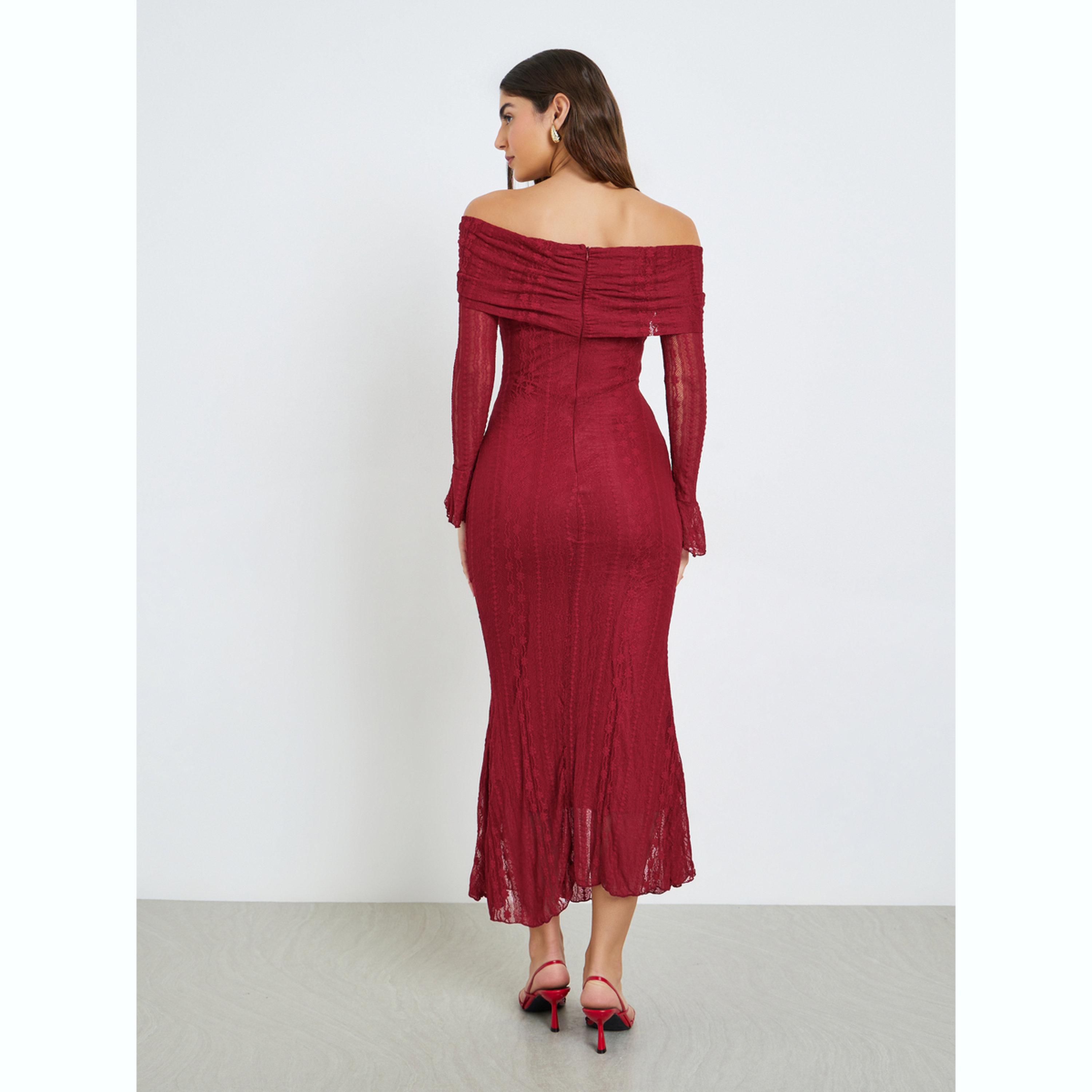 فستان طويل بديكون بأكتاف مكشوفة وتفاصيل دانتيل-women-clothing-dresses-image-3
