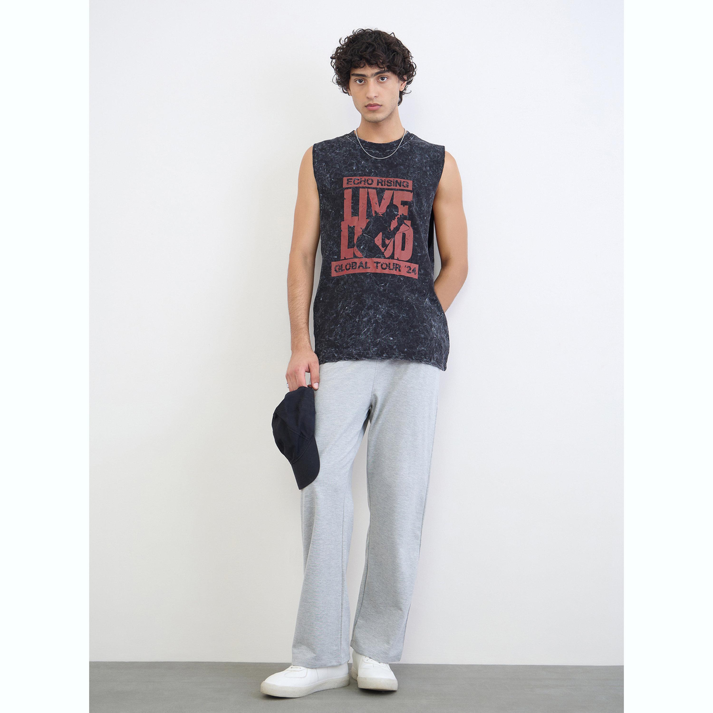 تيشيرت بلا أكمام قطن مريح وبغسيل حمضي-men-clothing-tshirtsandpolos-vests-image-2