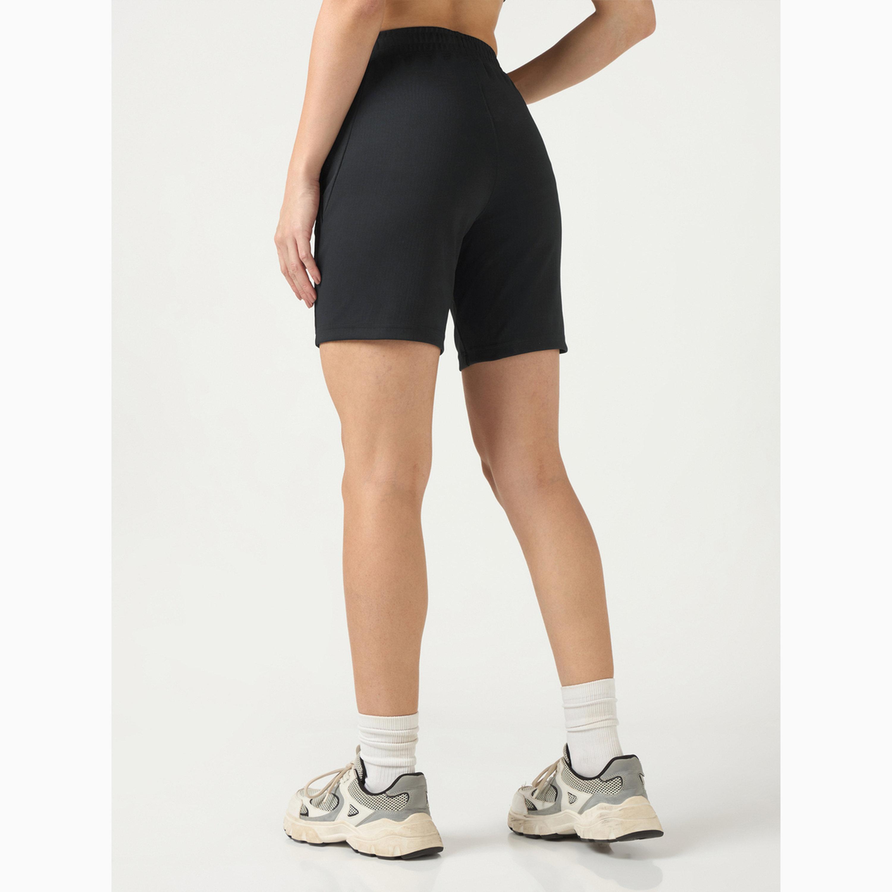 شورت رياضي بقصة عادية مع إيلاستو بلس-women-clothing-sportswearandactivewear-bottoms-athleticskirtsandshorts-image-5