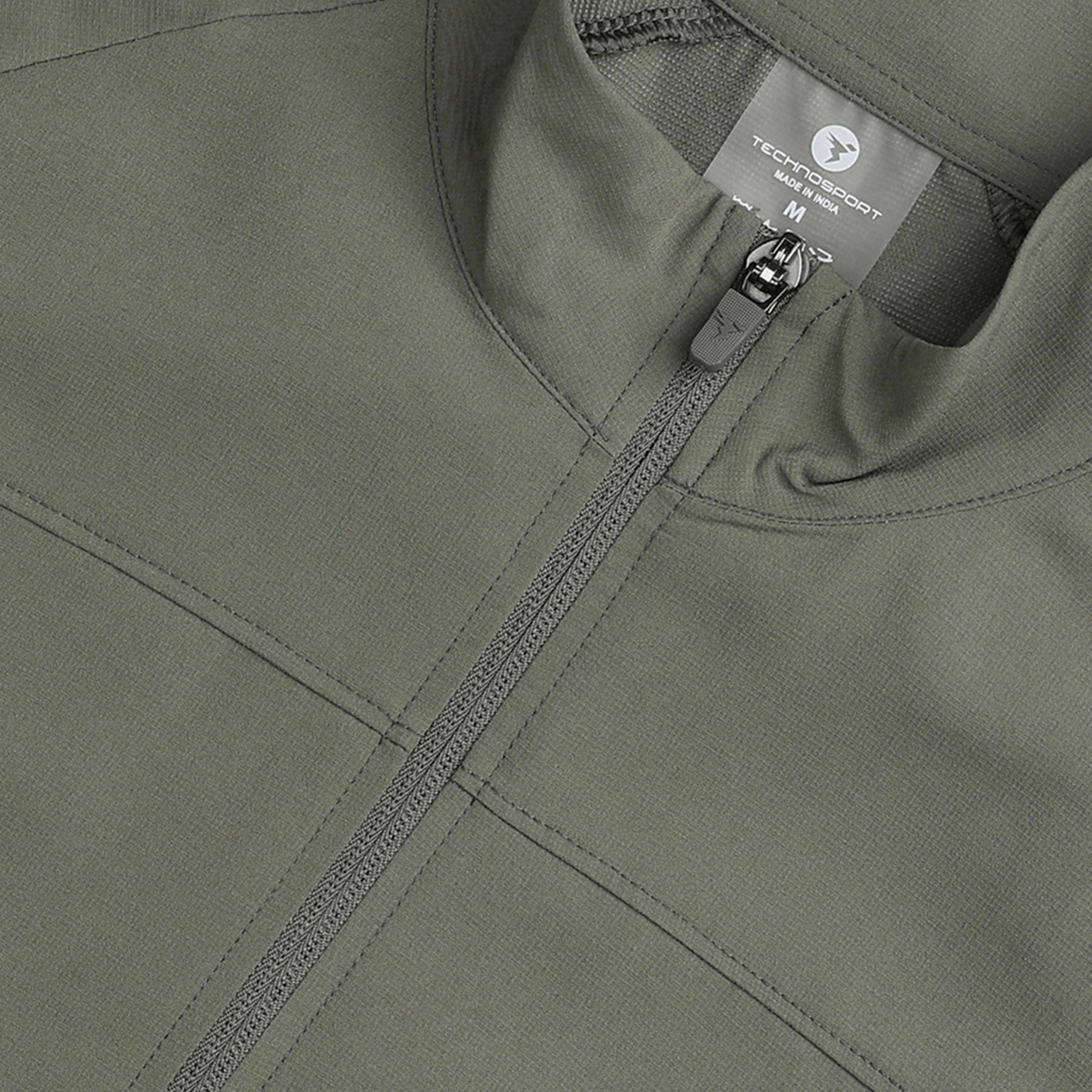 جاكيت رياضي سادة بقصة ضيقة وتقنية تكنولايت-women-clothing-sportswearandactivewear-coatsandjackets-jackets-image-6