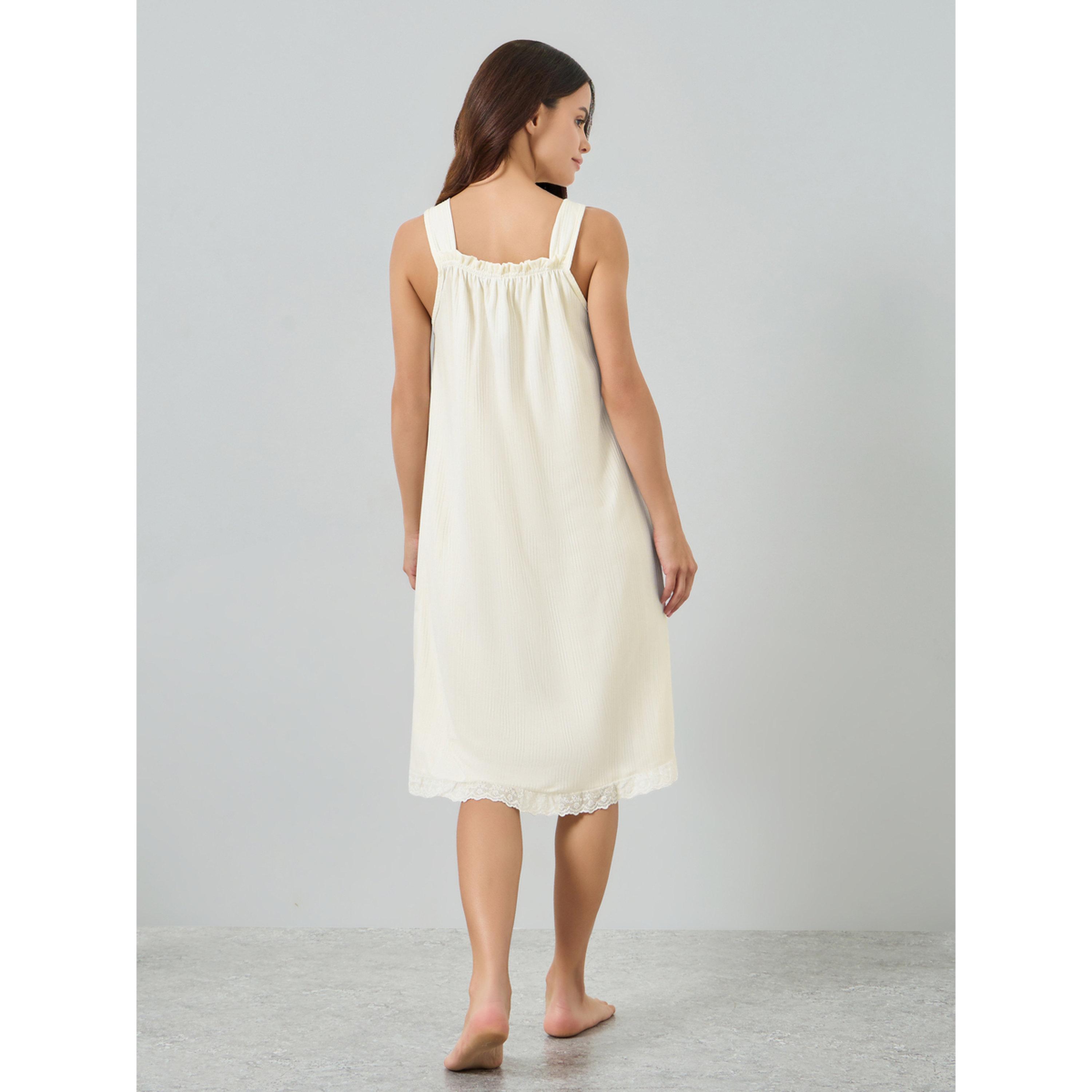 قميص نوم مضلع بحمالات وتفاصيل دانتيل-women-clothing-nightwear-nighties-image-3