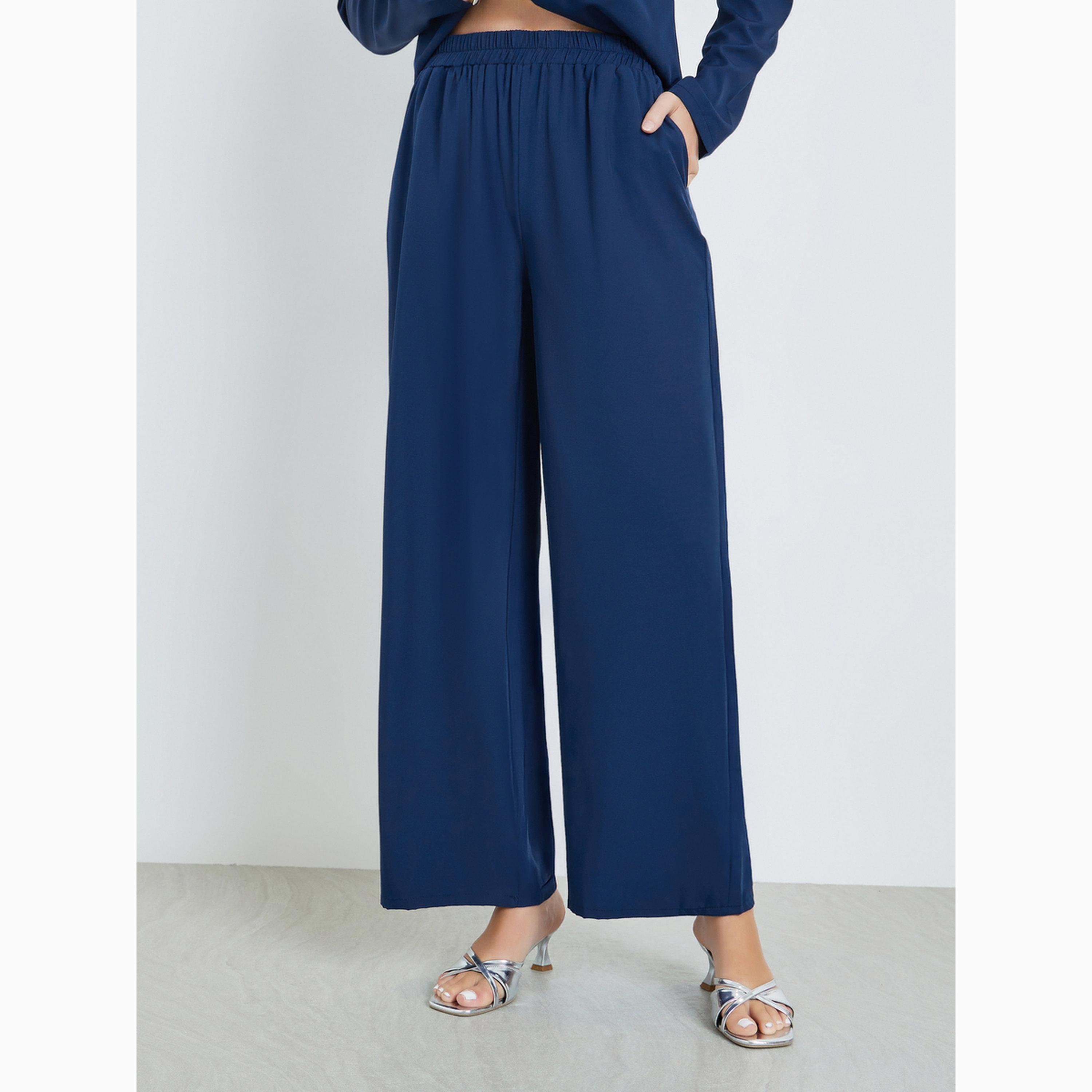 V طقم منسق من بنطال وبلوزة سادة بياقة-women-arabicclothing-sets-image-4